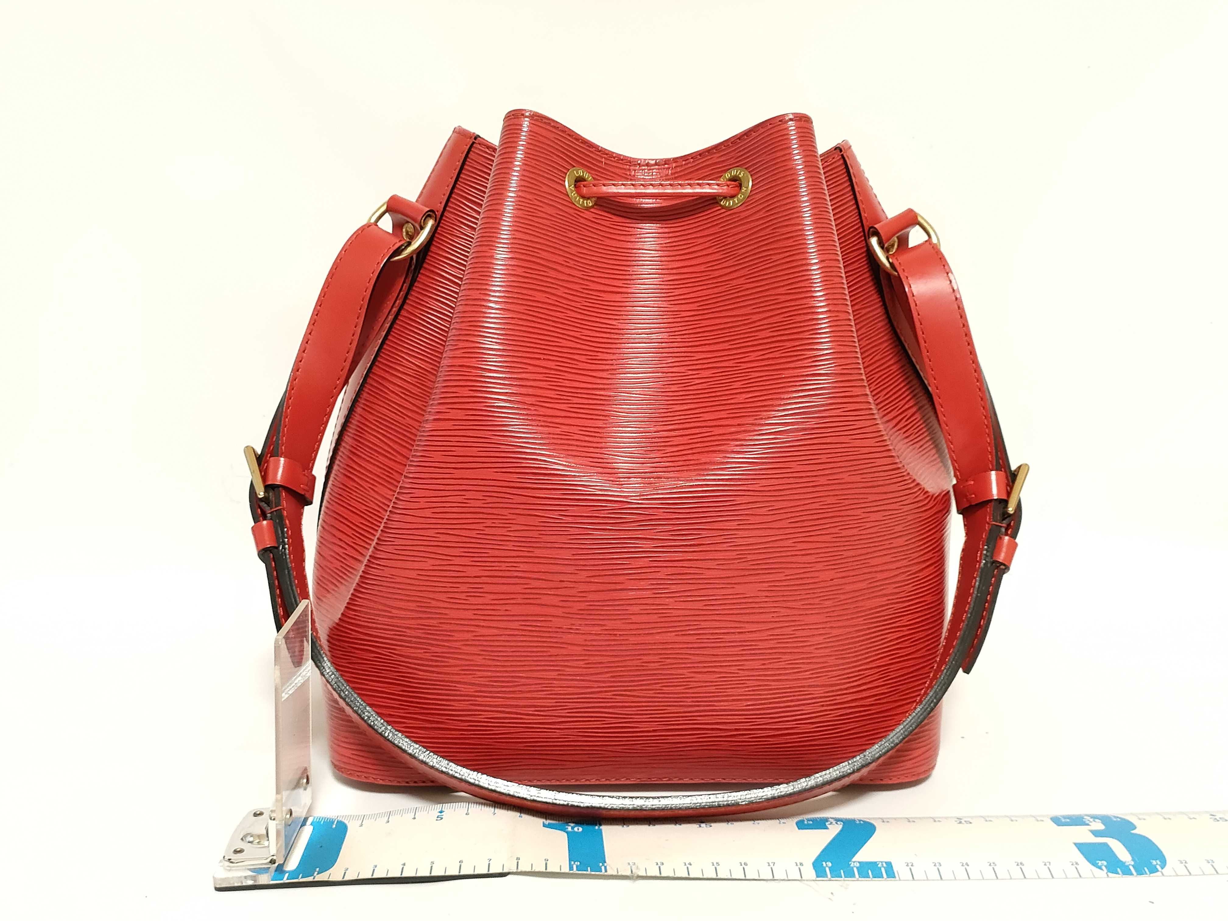 Epi Petit Noé Red Shoulder Bag — view 2