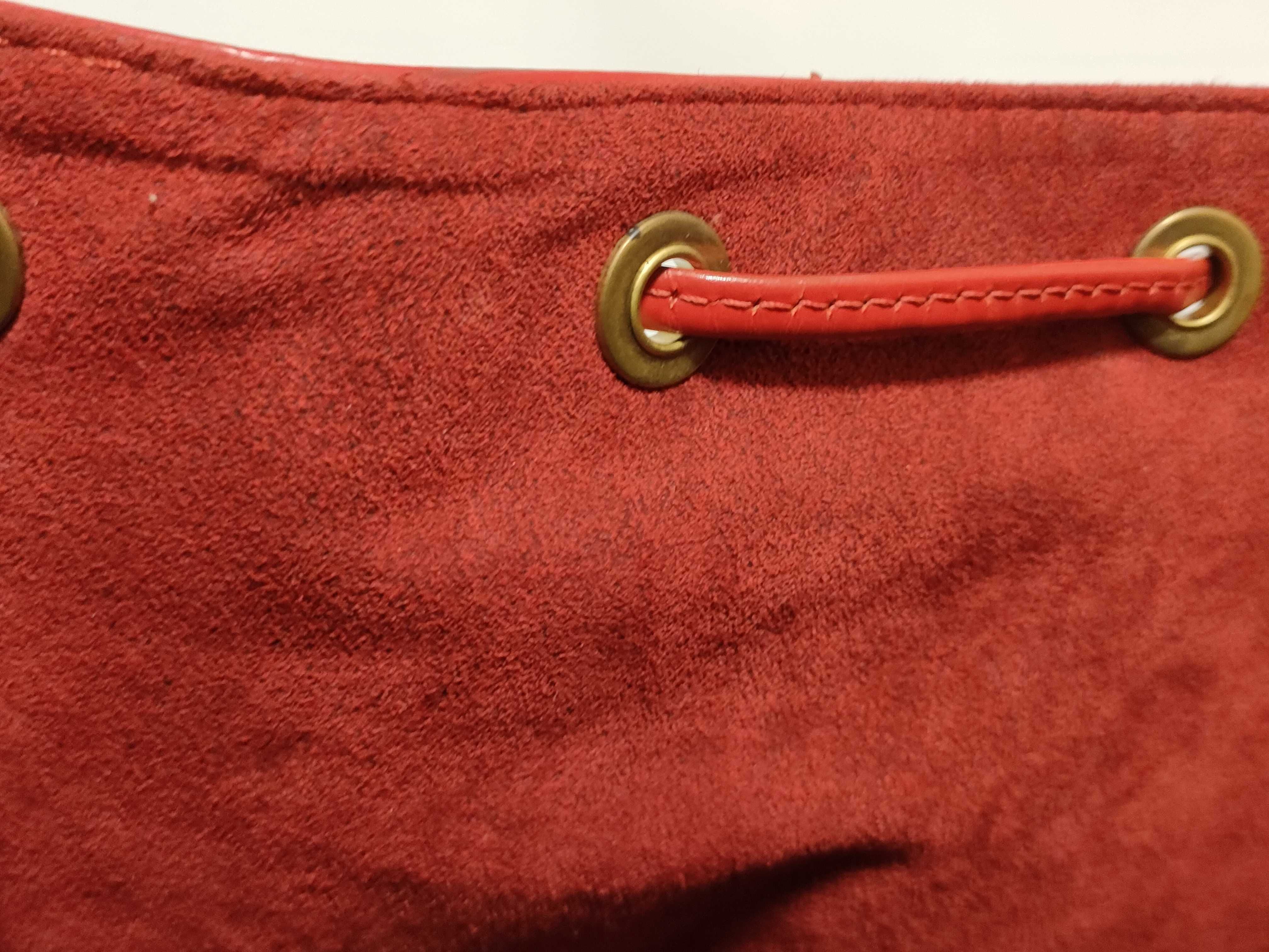 Epi Petit Noé Red Shoulder Bag — view 13