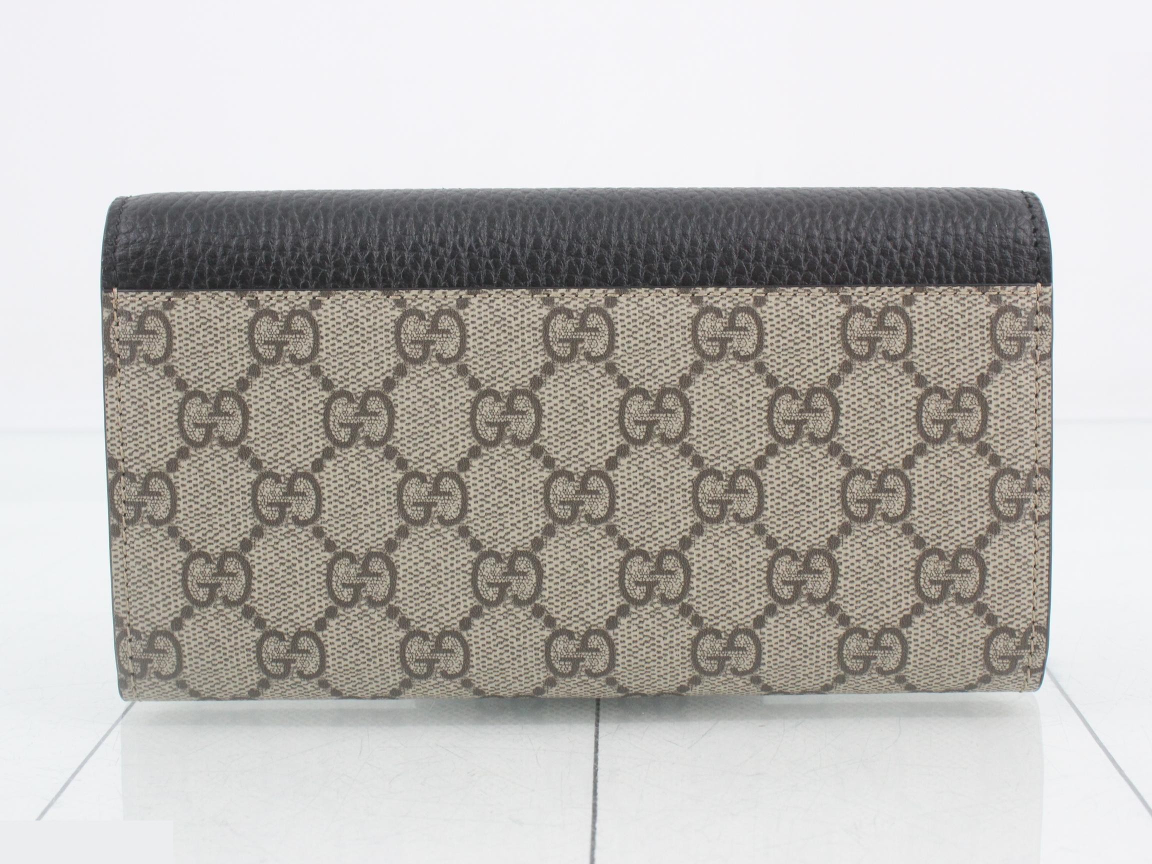 Double G Bicolor Continental Wallet, Retail Price ¥97,900, Unused — view 2