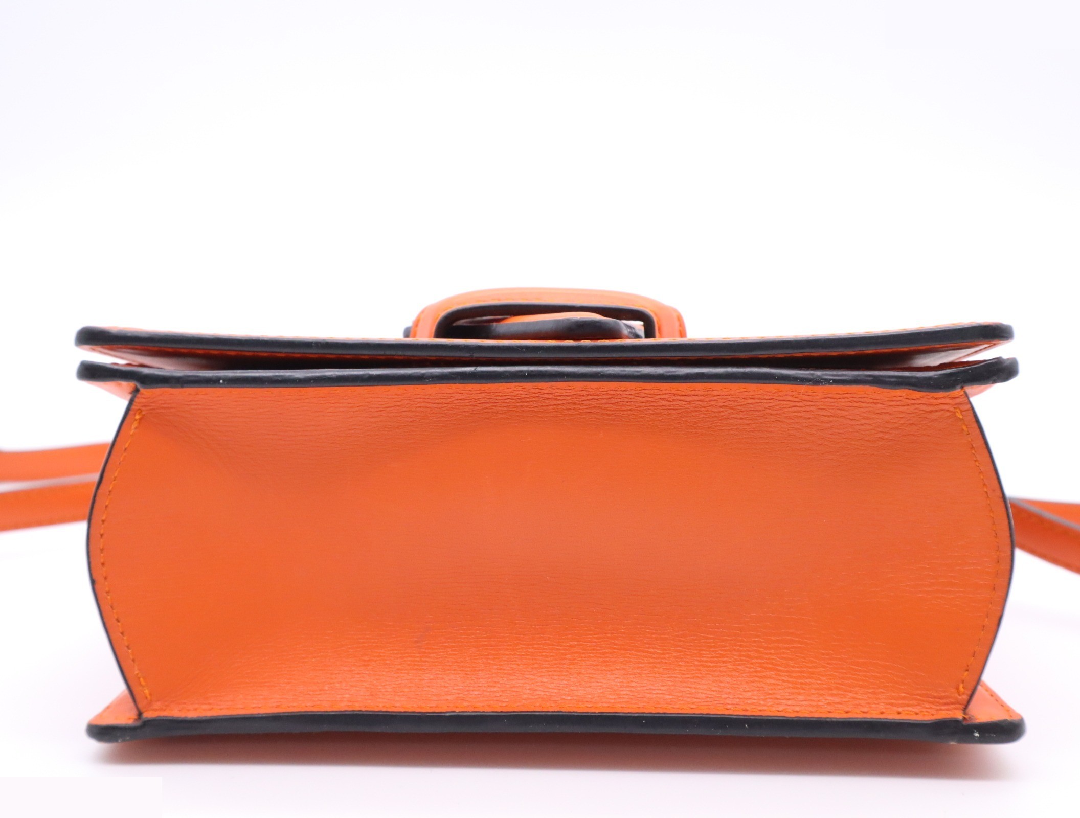 Leather Barcelona bag, orange, gold hardware, with charm. — view 4