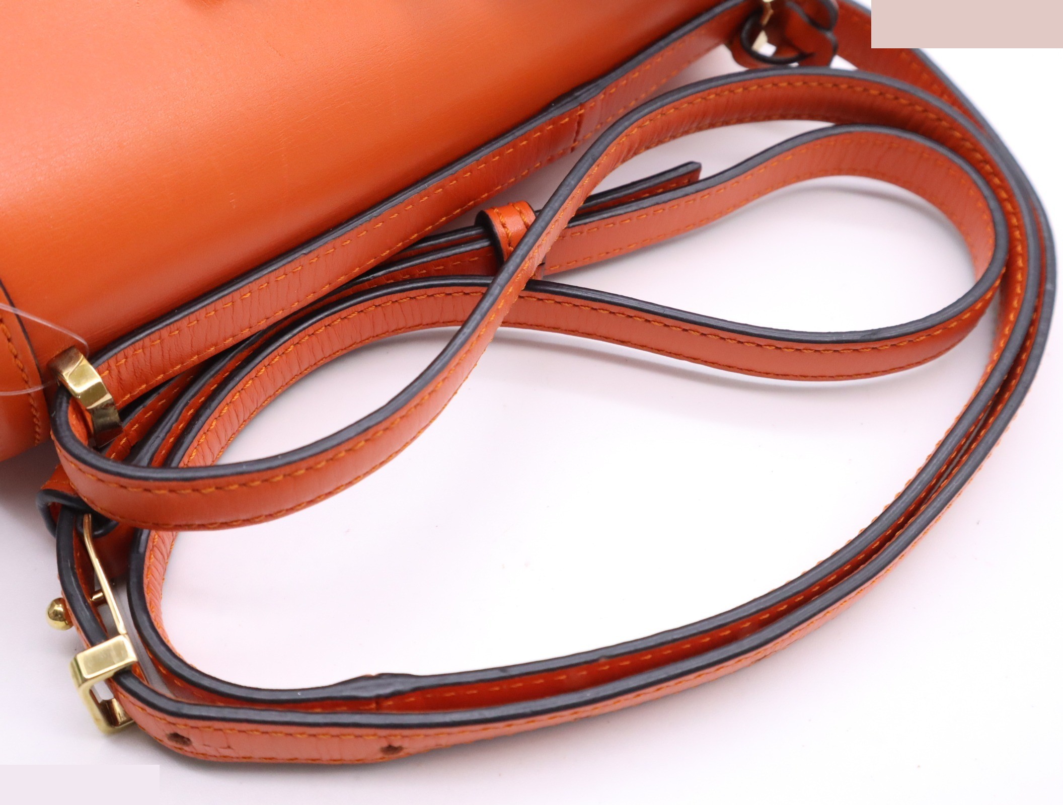 Leather Barcelona bag, orange, gold hardware, with charm. — view 6