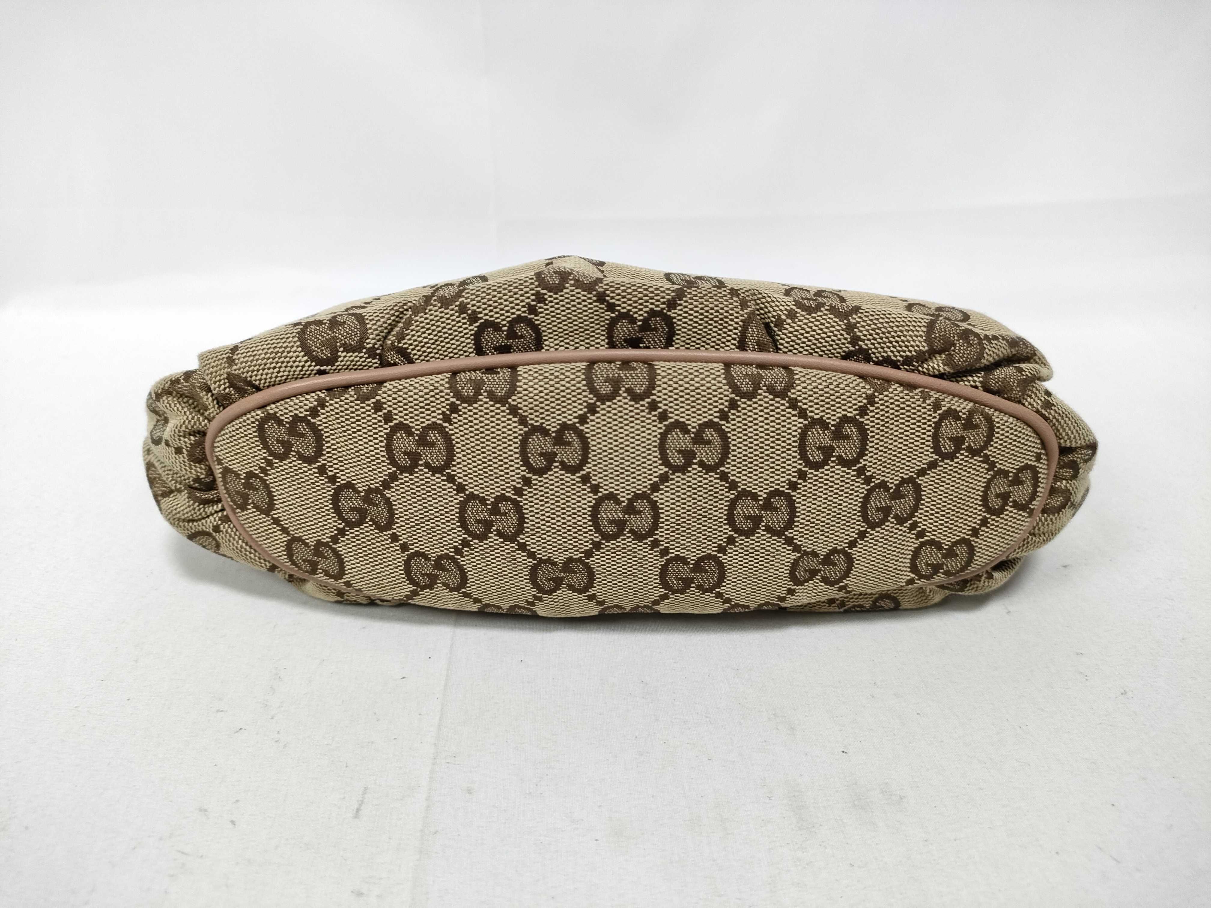 GG Canvas Shoulder Bag, Pink — view 3