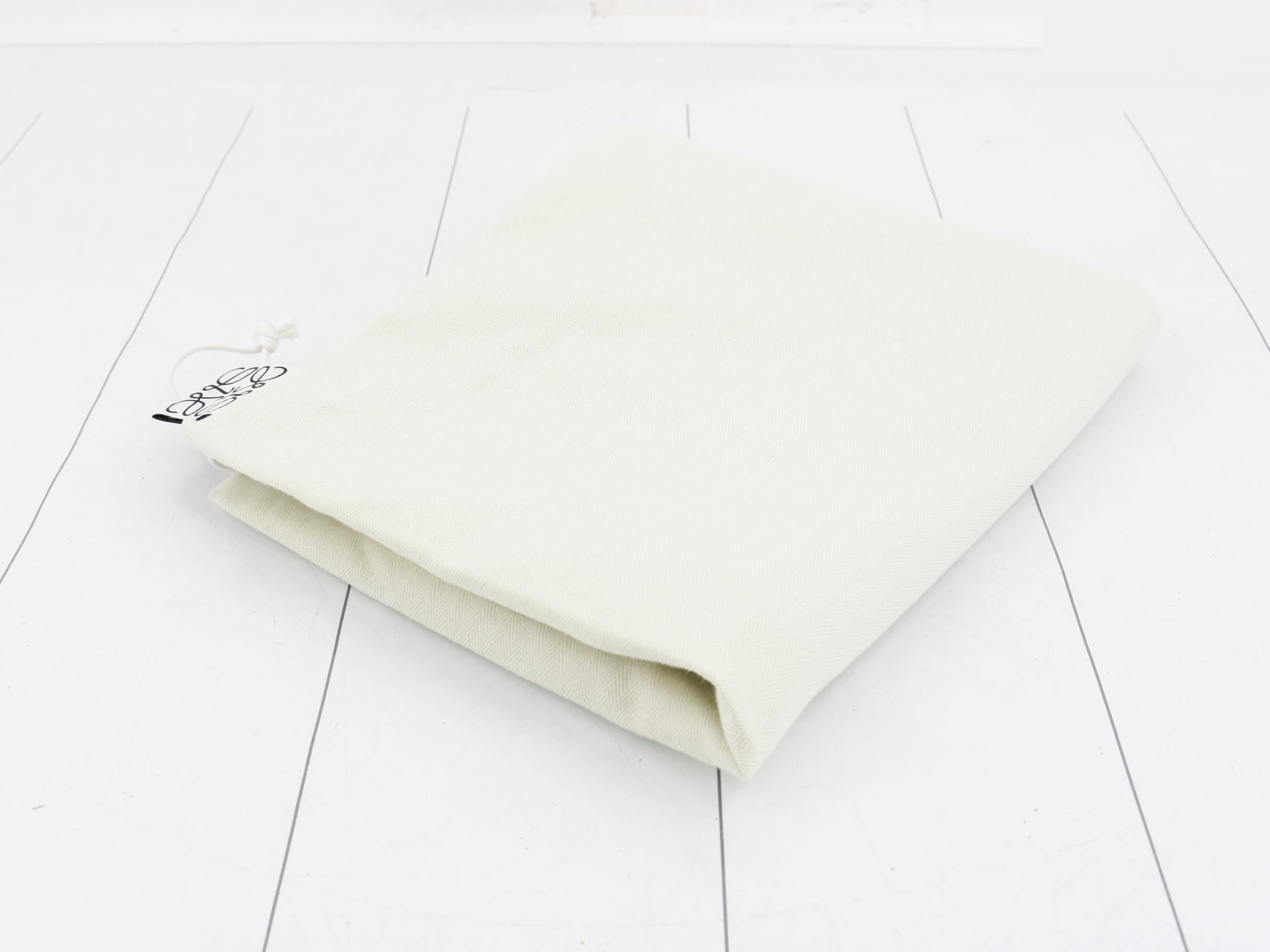 Other line bags/handbags — view 7
