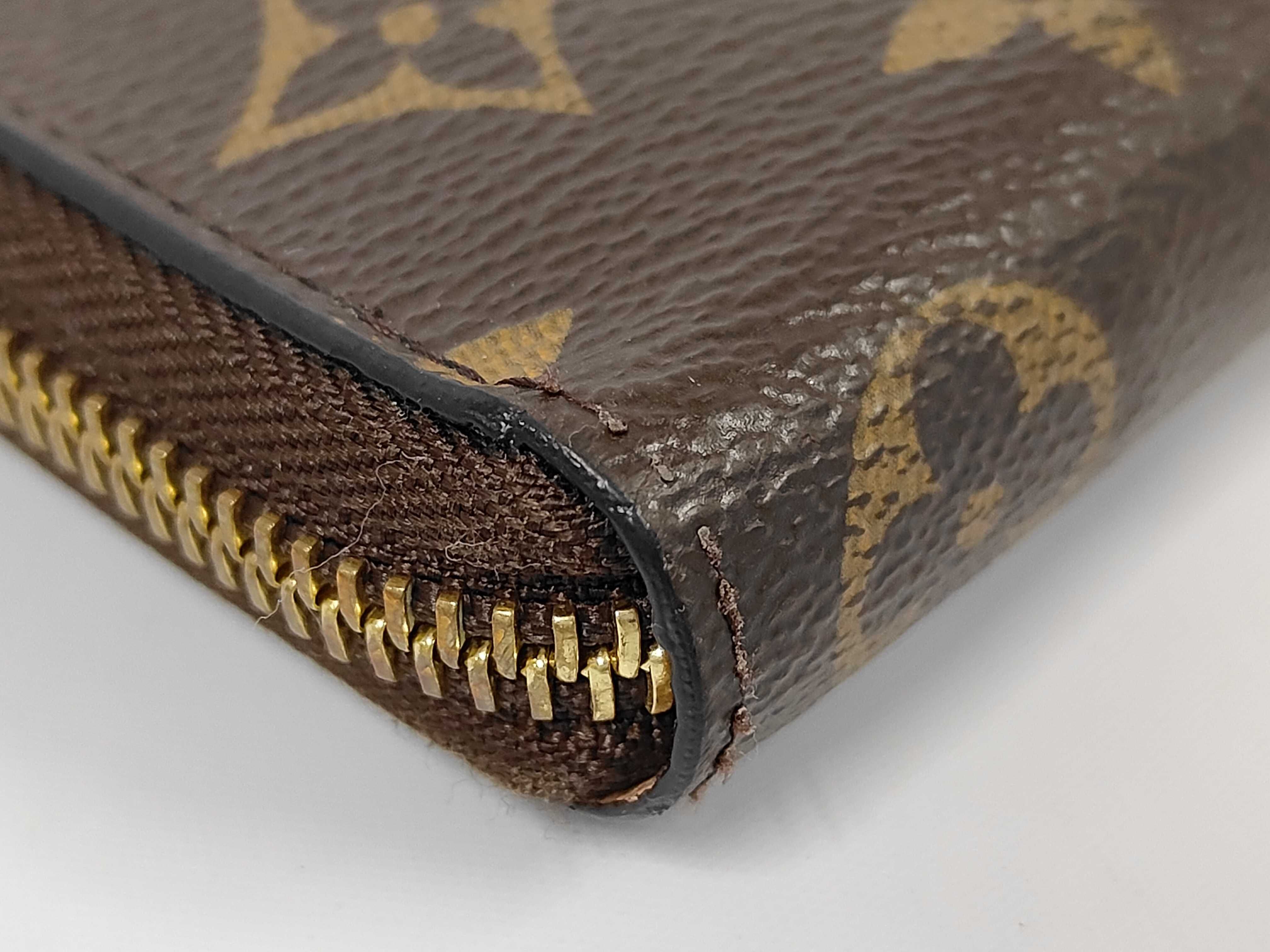 Monogram Portefeuille Clemence Zippy Rose Ballet Gold Hardware UB1117 Wallet — view 3