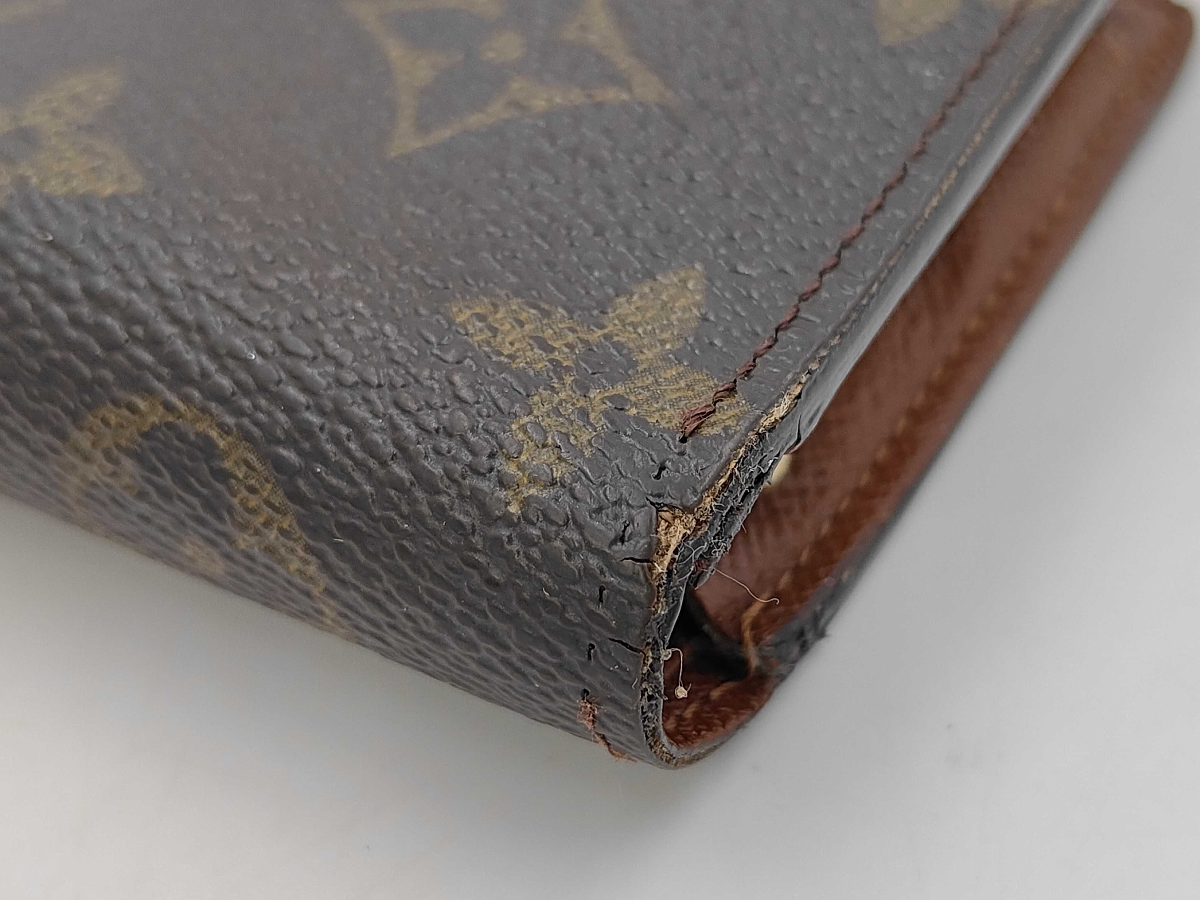 coin purse — view 2