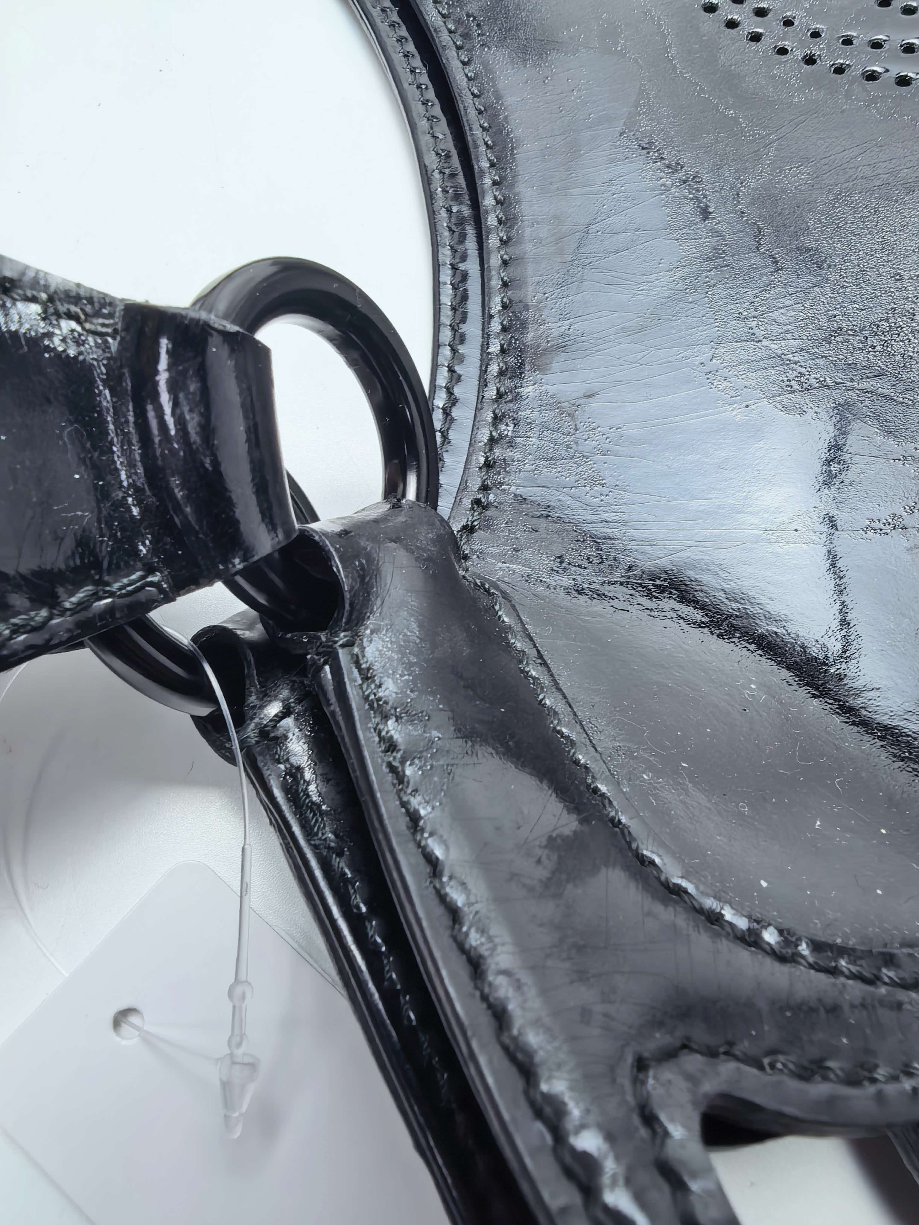 【*Shipped from: China*】Cartier patent leather handbag — view 14
