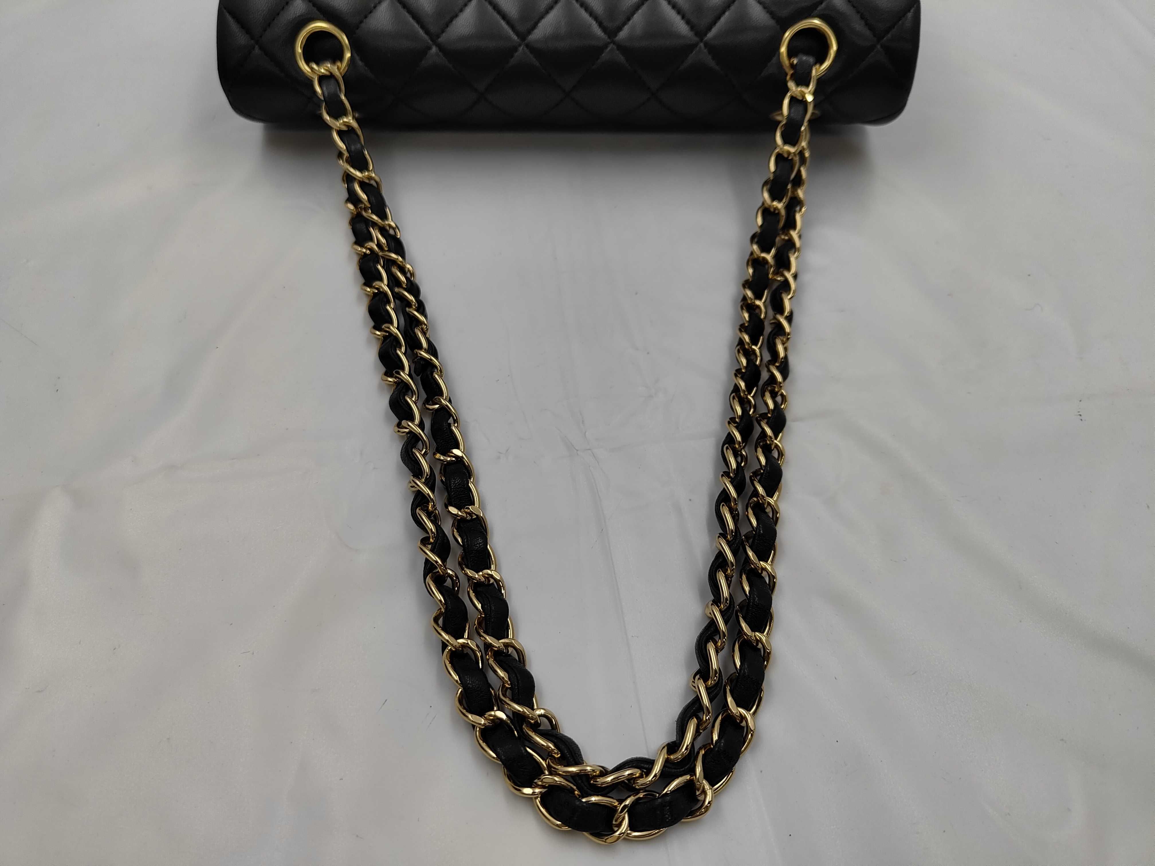 Matelassé Chain Shoulder Bag, Black, Serial Number 19 (Shoulder Bag) — view 3