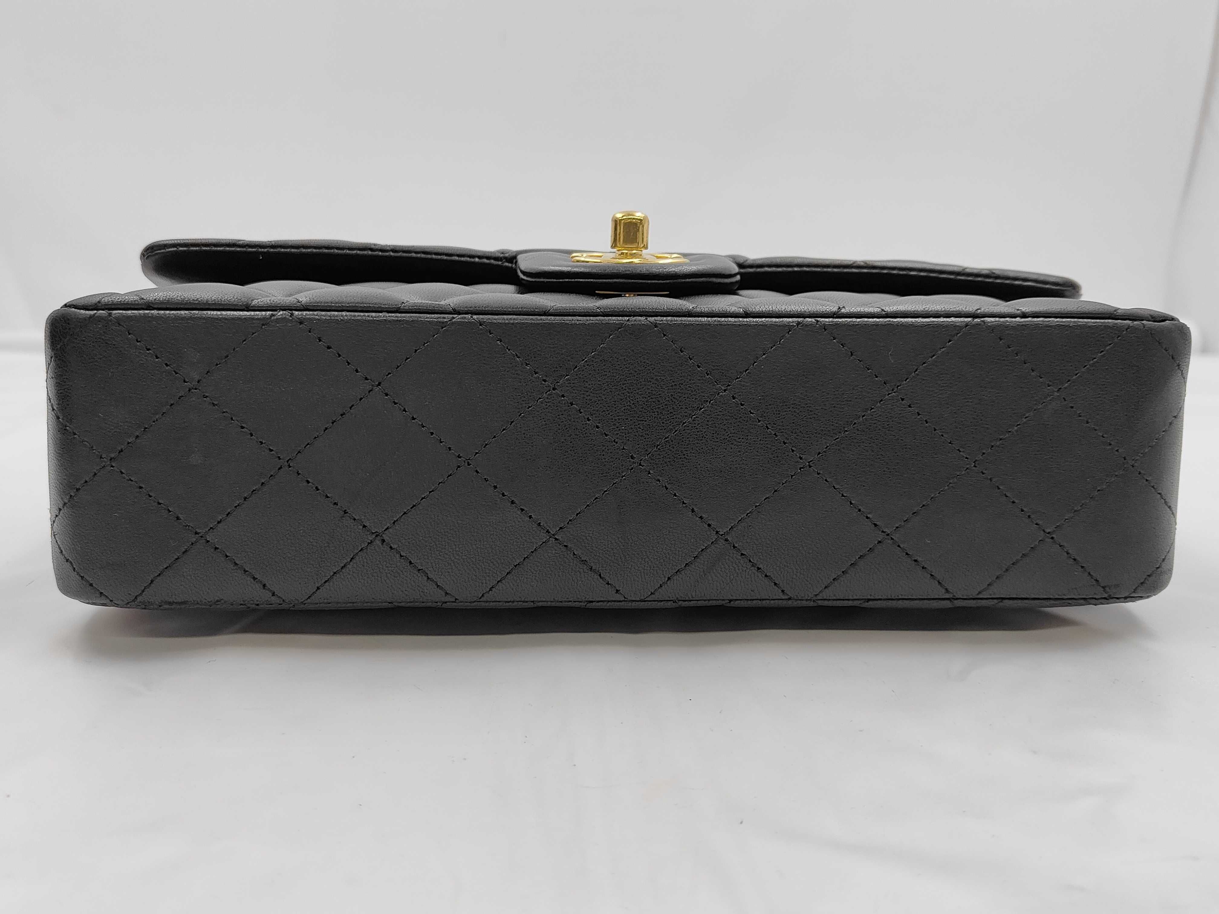 Matelassé Chain Shoulder Bag, Black, Serial Number 19 (Shoulder Bag) — view 6
