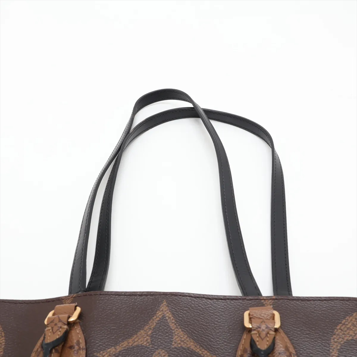 Giant Monogram Reverse OnTheGo GM M45320 AR3200 Brown — view 6