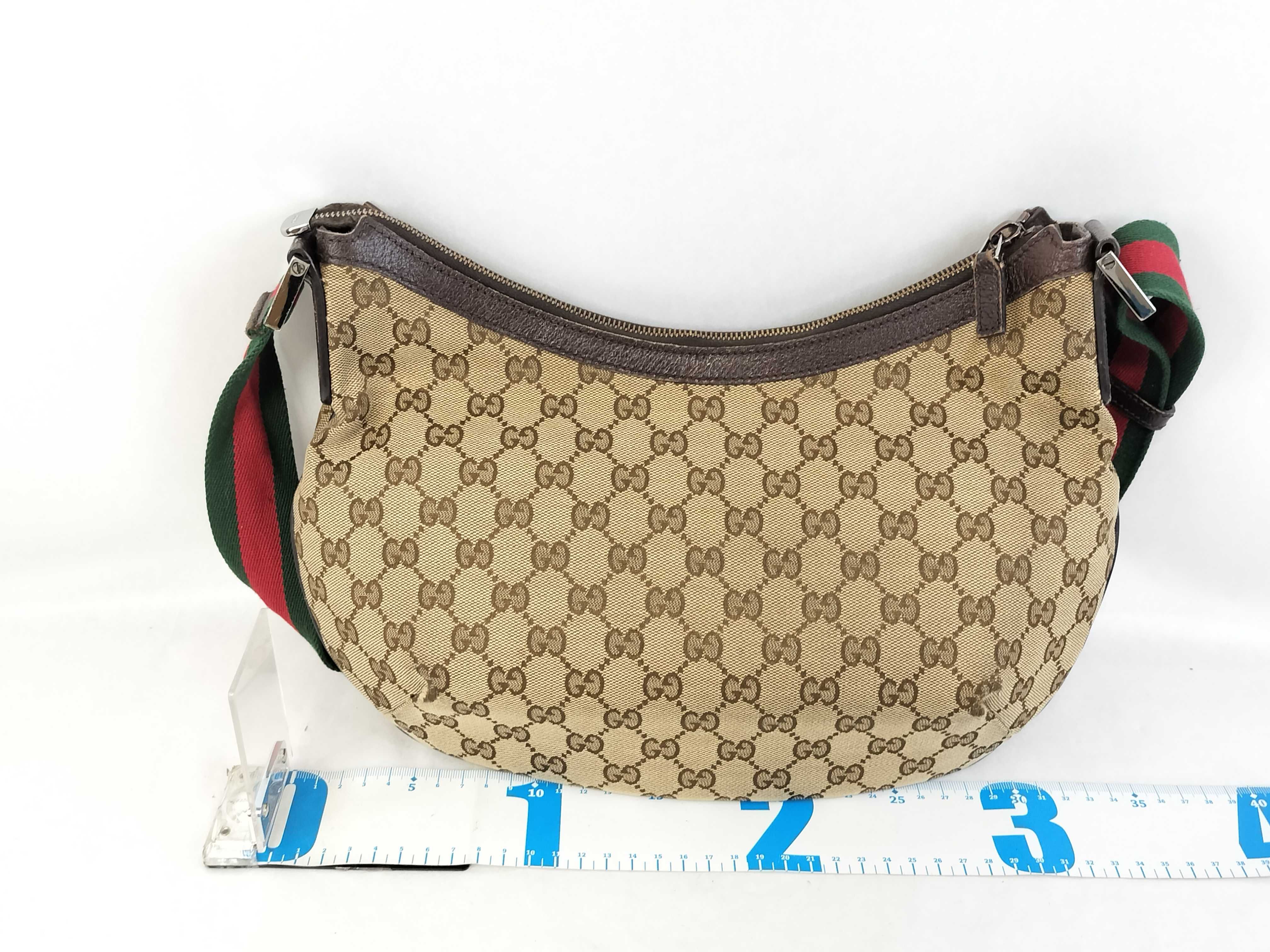 GG canvas shoulder bag — view 2