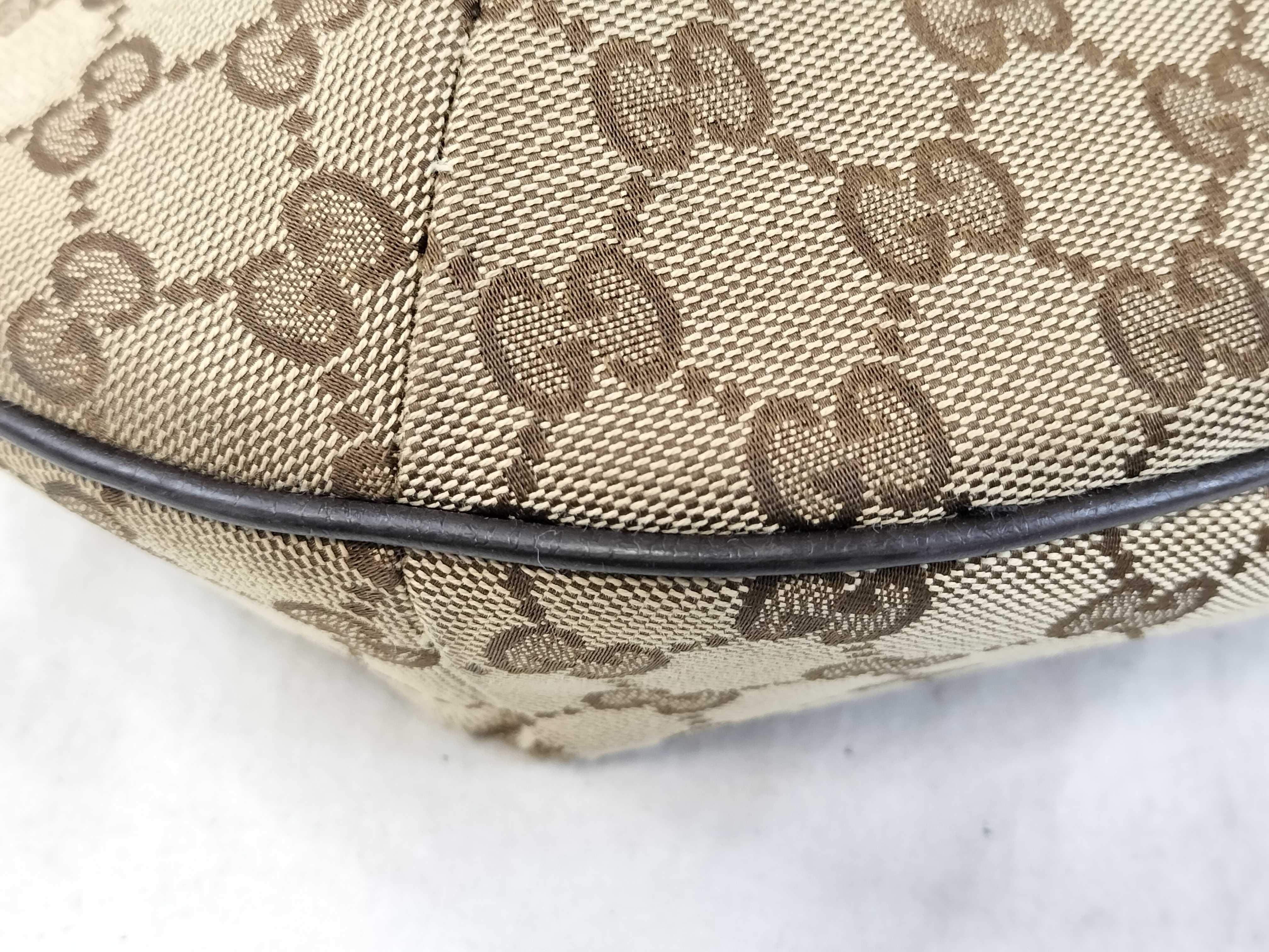 GG canvas shoulder bag — view 6