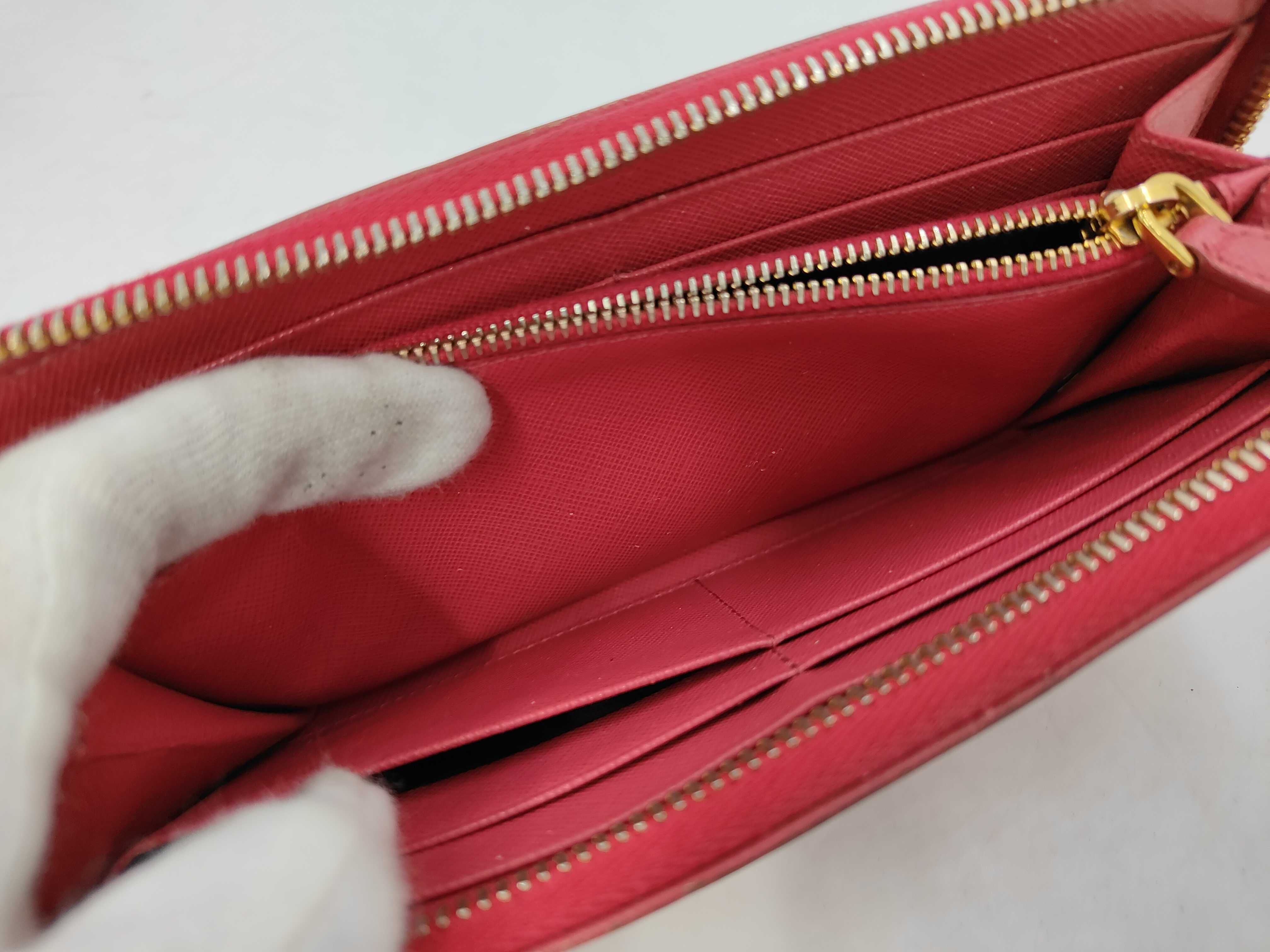 wallet — view 7