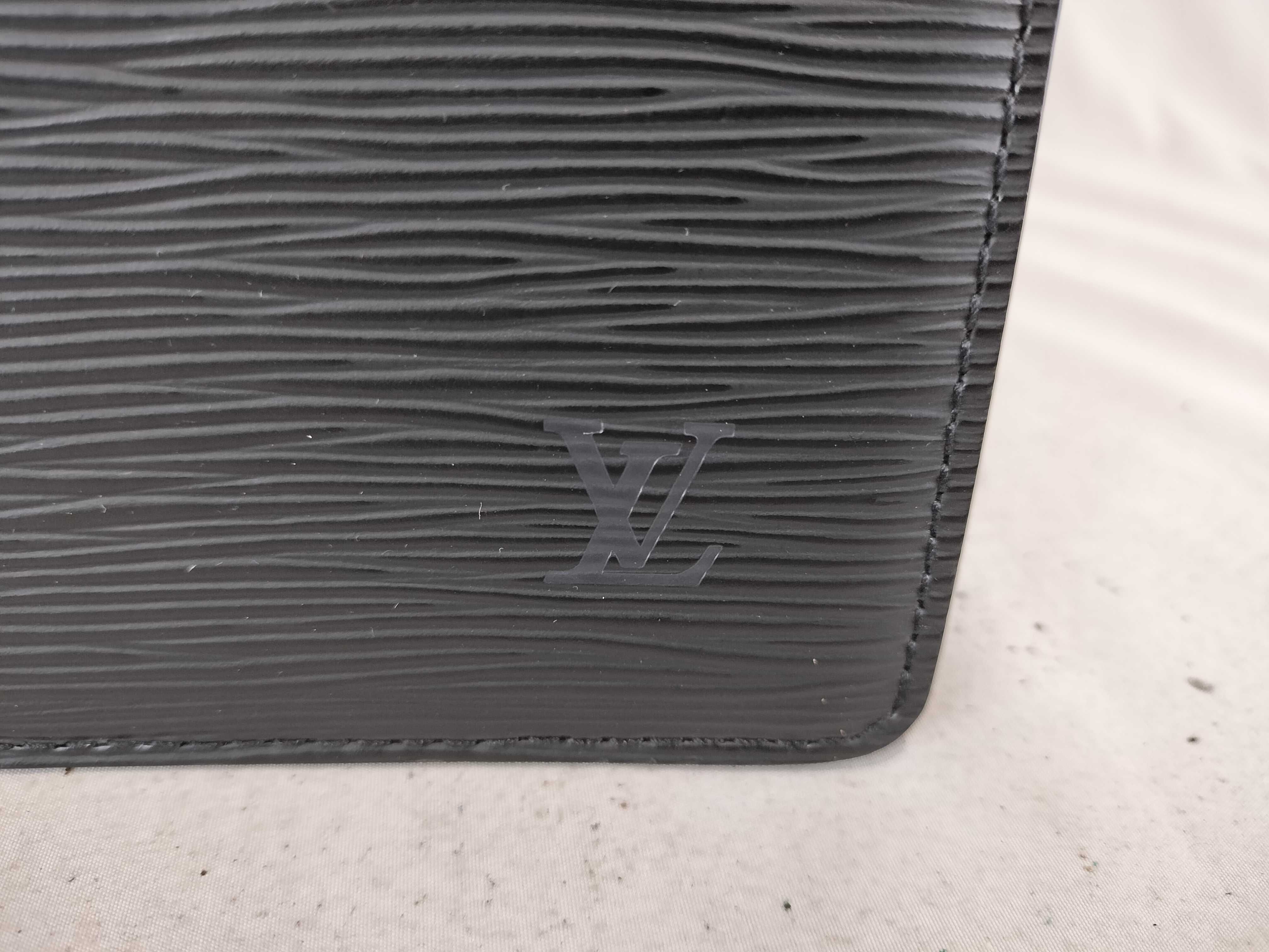 Epi LV Clutch Bag Second Bag — view 5