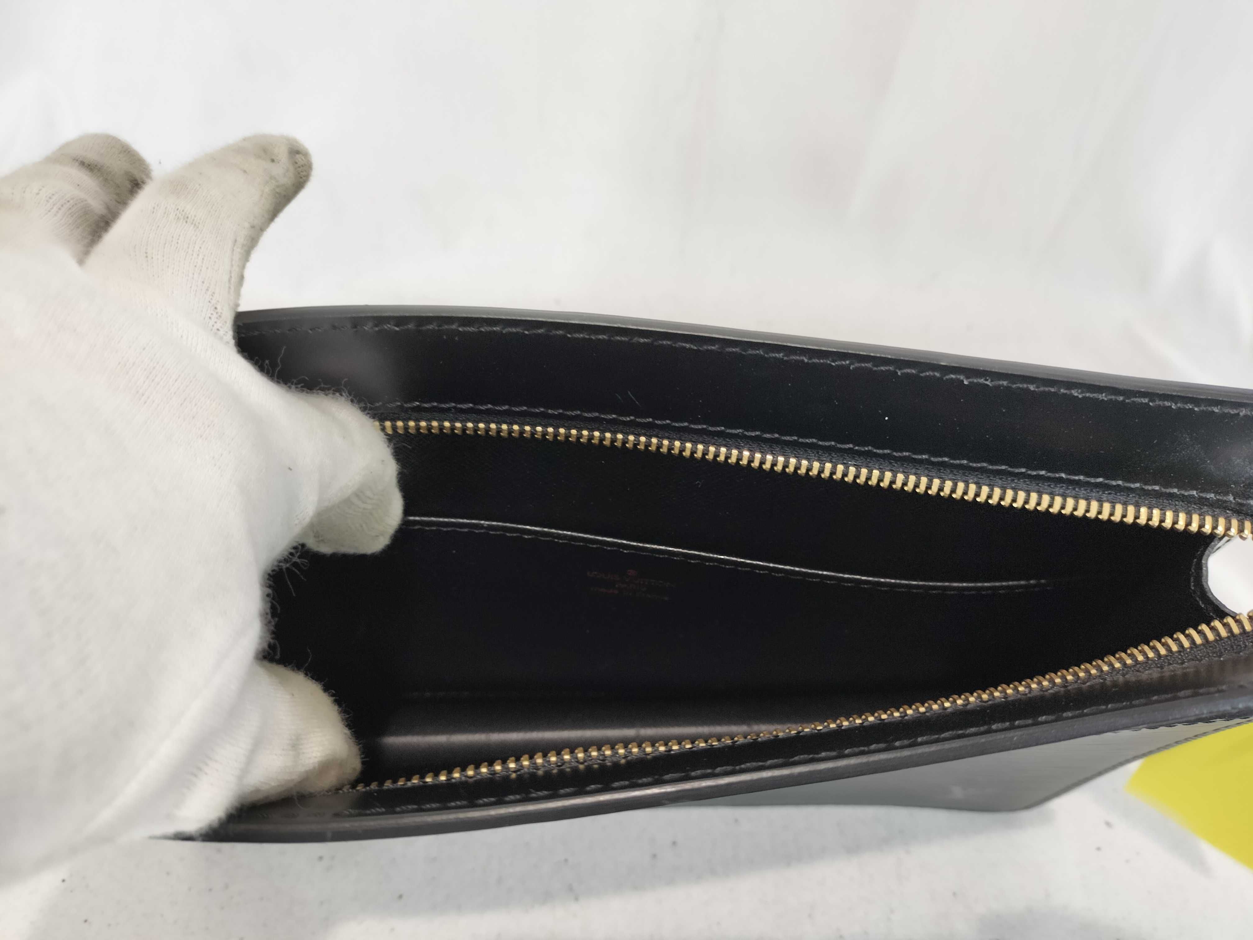 Epi LV Clutch Bag Second Bag — view 8