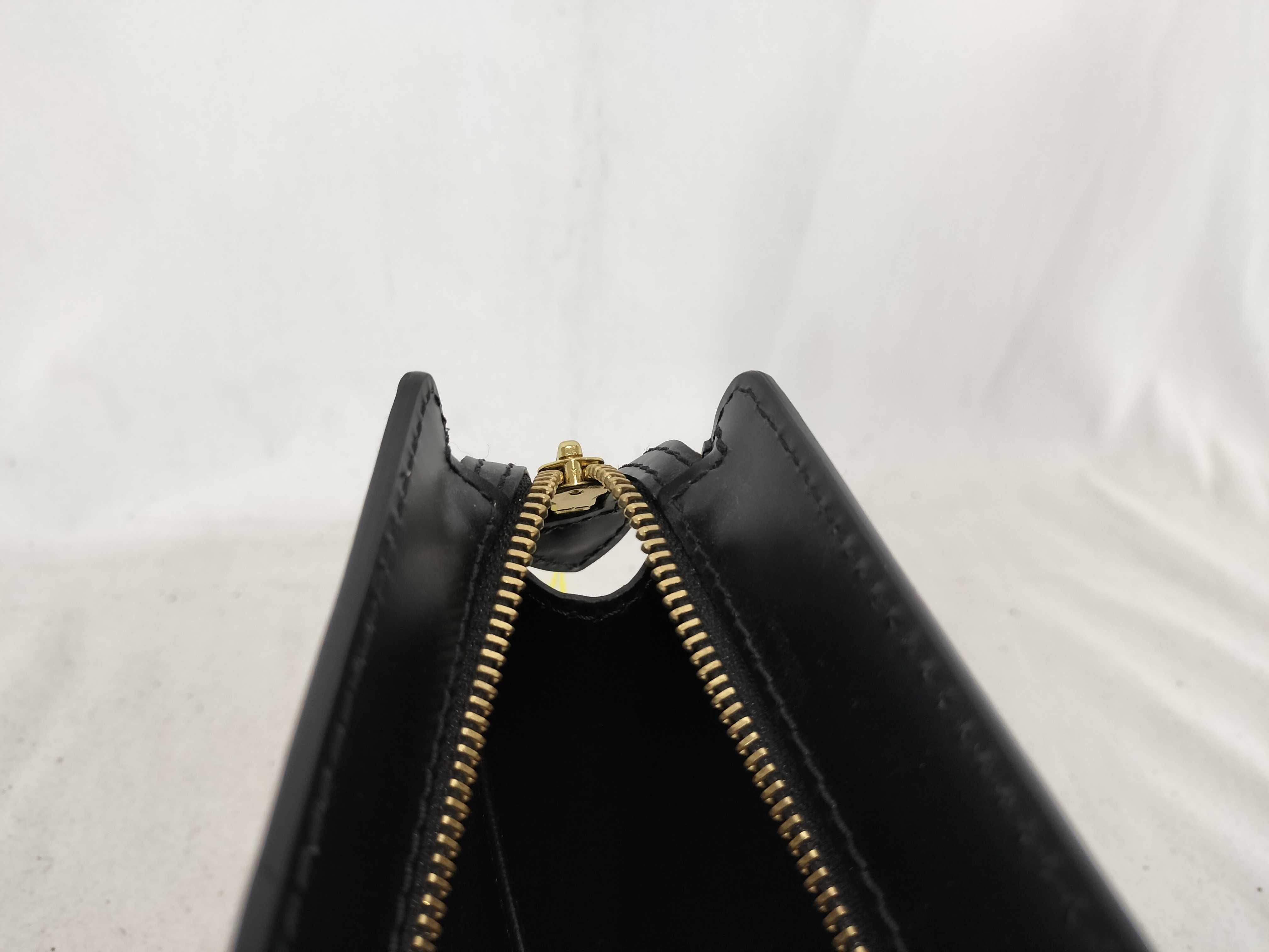 Epi LV Clutch Bag Second Bag — view 10