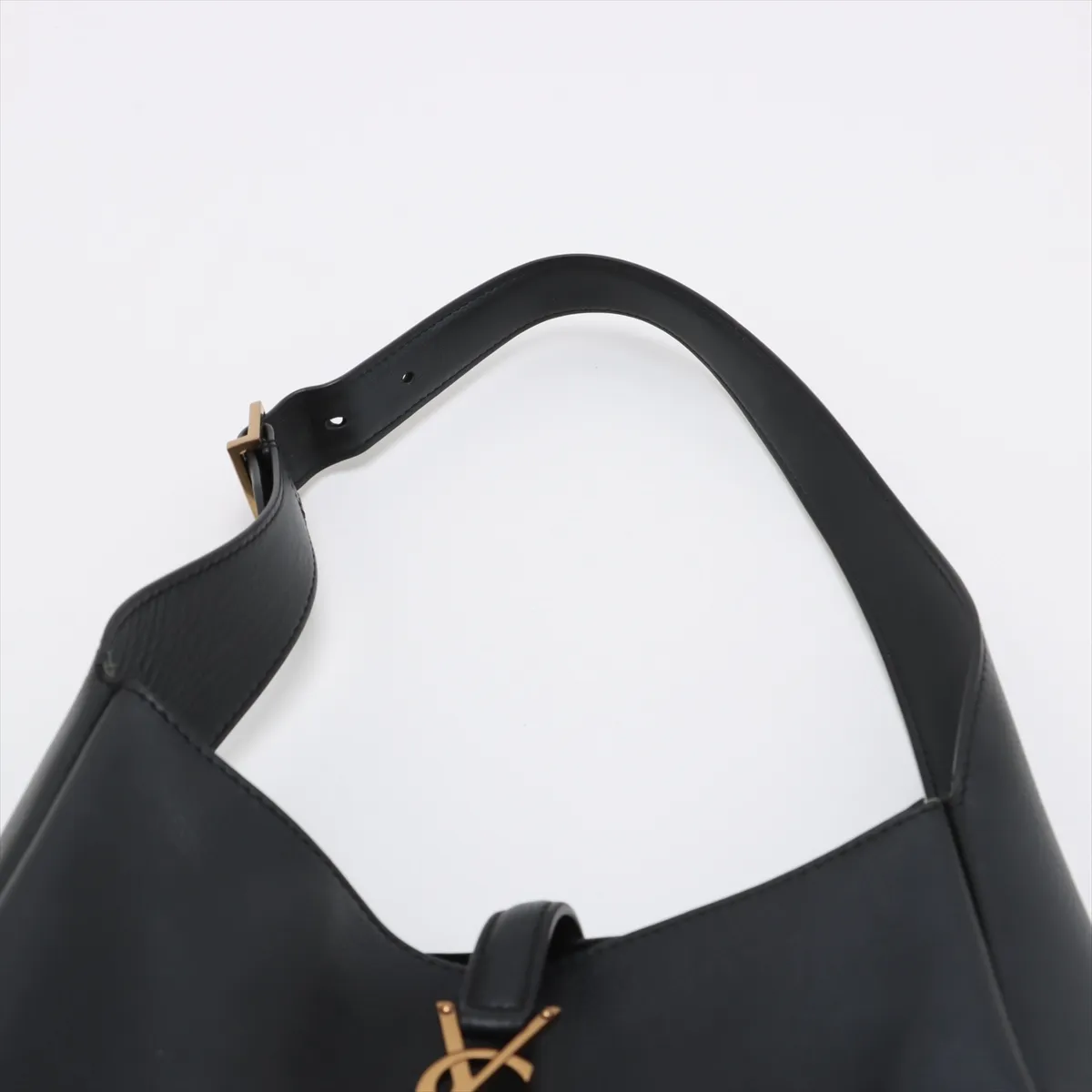 LE 5 A 7 Large Leather Shoulder Bag, Black, 753837 — view 6