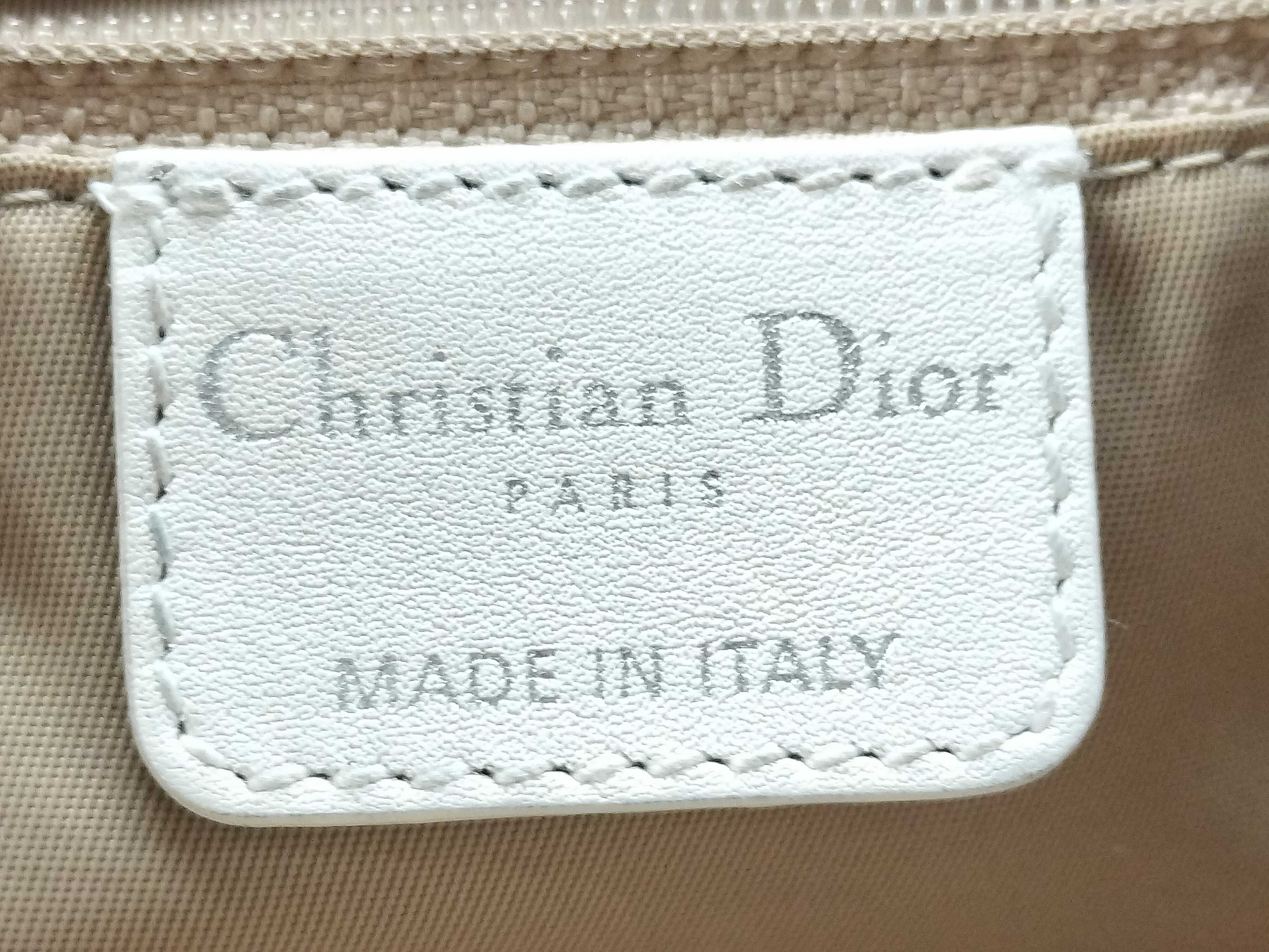 Trotter Shoulder Bag 07-RU-0016 — view 12