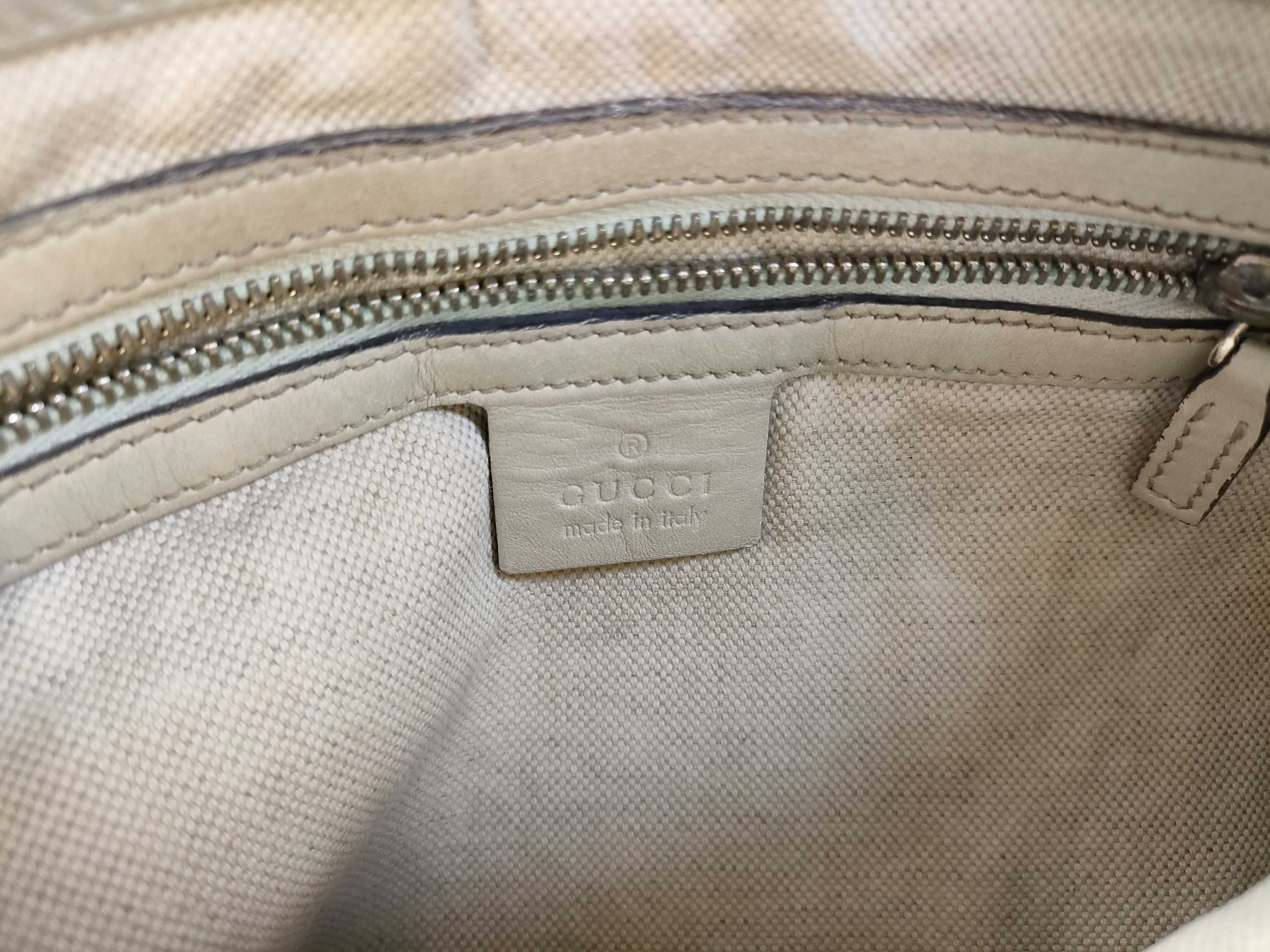 GG Canvas Sherry Line Shoulder Bag Interlocking Shoulder Bag — view 11