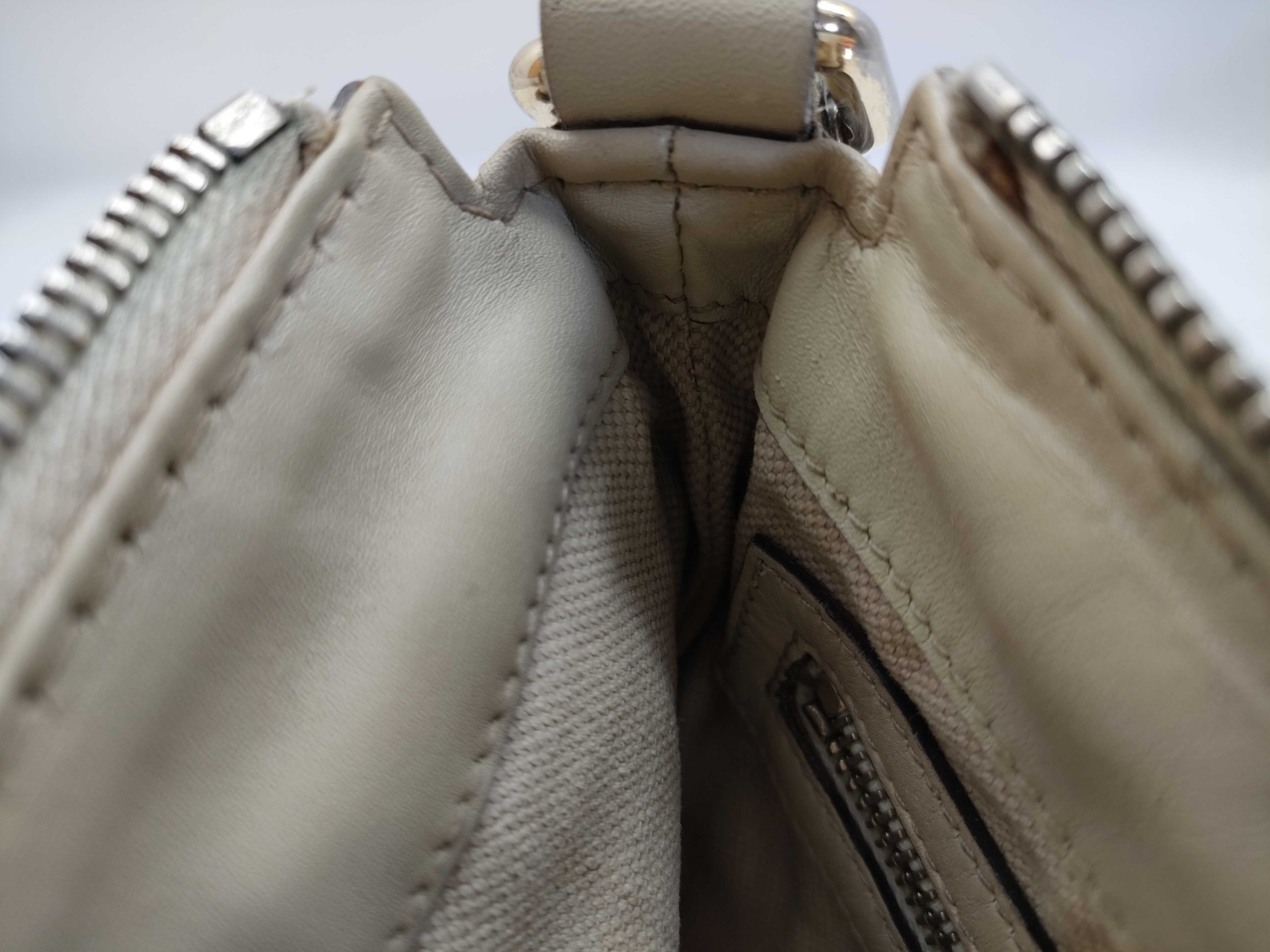 GG Canvas Sherry Line Shoulder Bag Interlocking Shoulder Bag — view 13