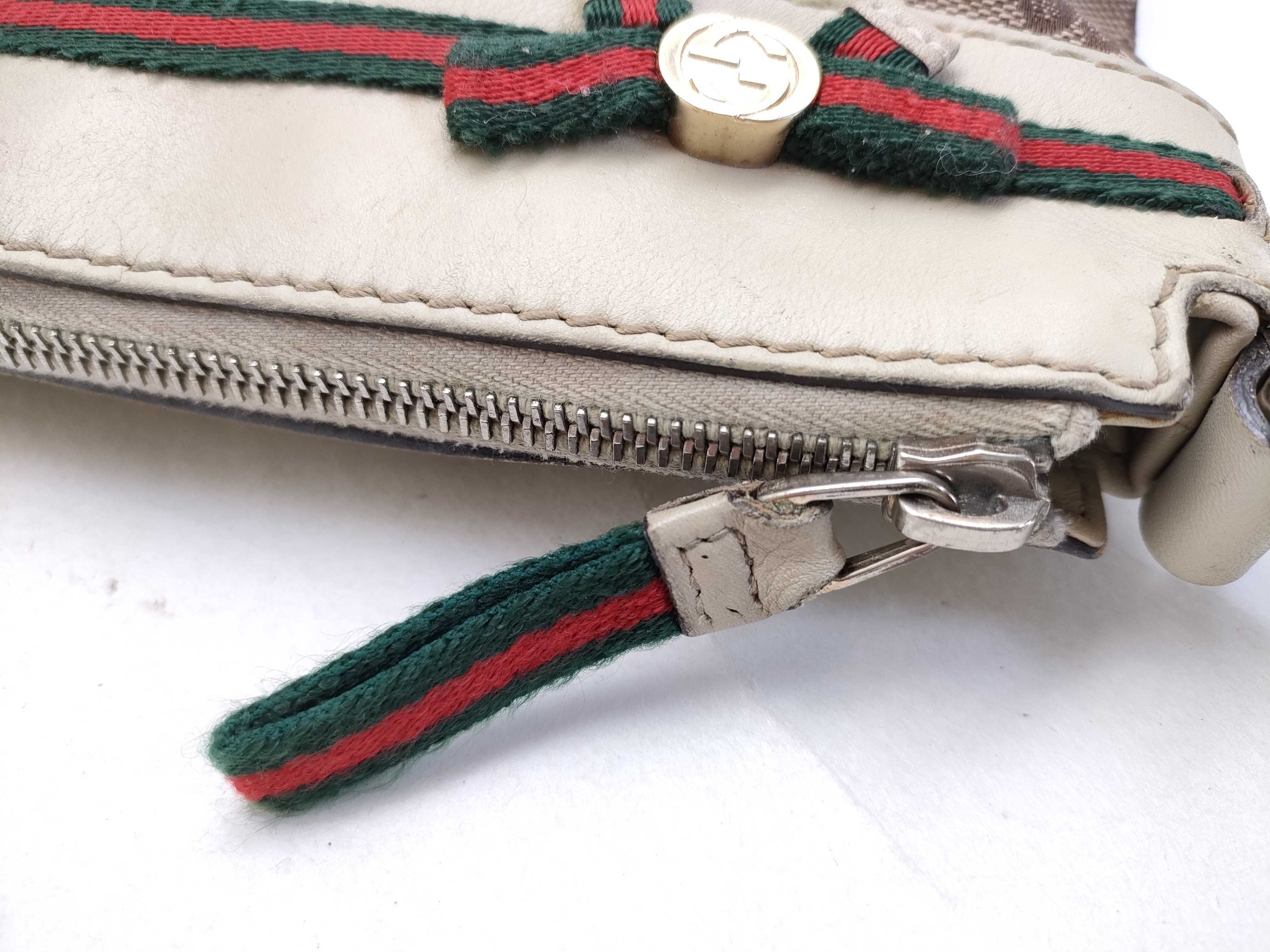 GG Canvas Sherry Line Shoulder Bag Interlocking Shoulder Bag — view 7