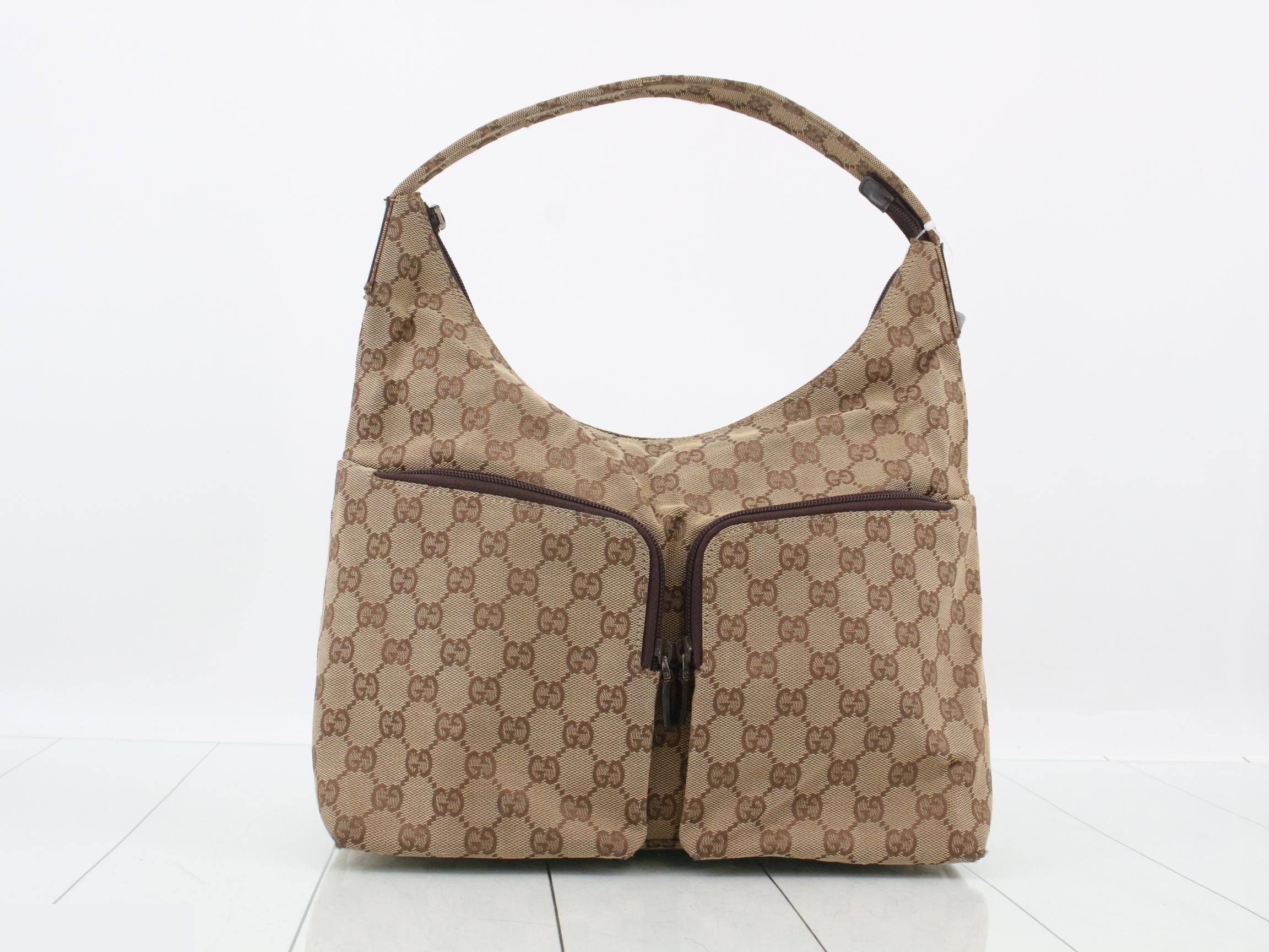 GG Canvas Shoulder Bag