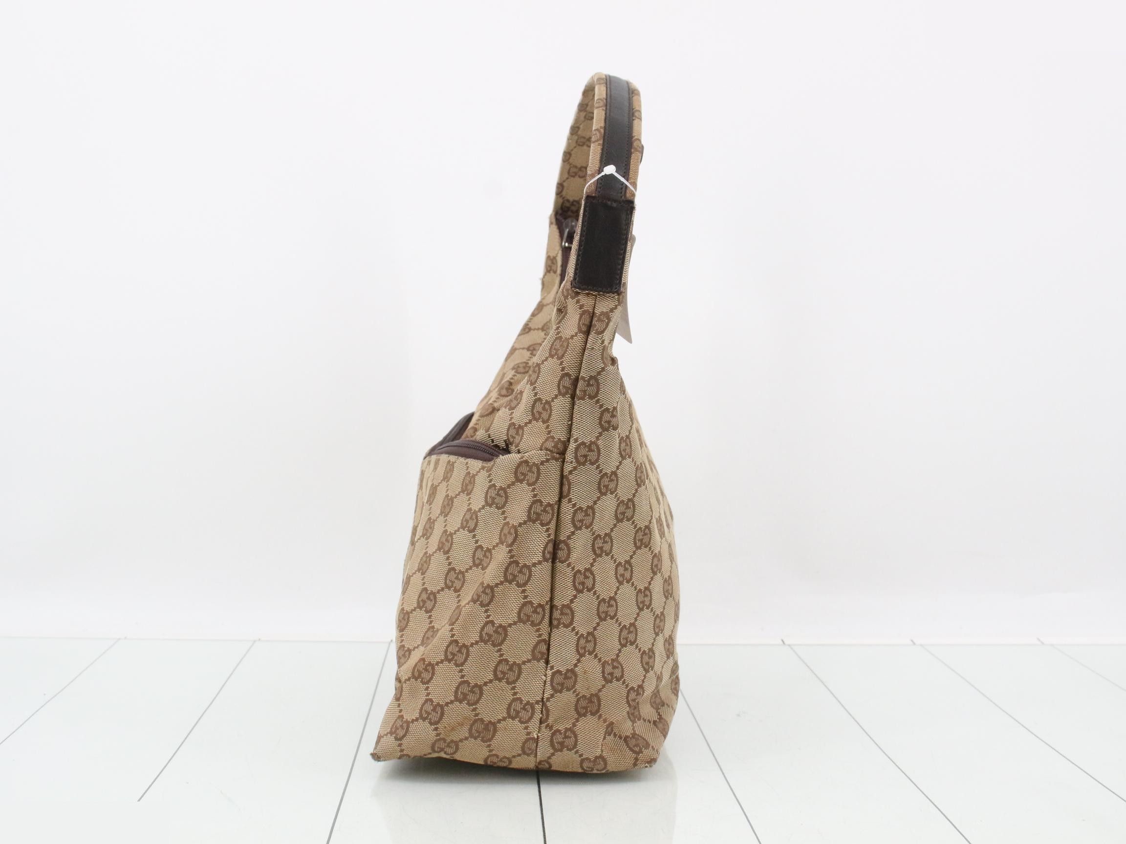 GG Canvas Shoulder Bag — view 3