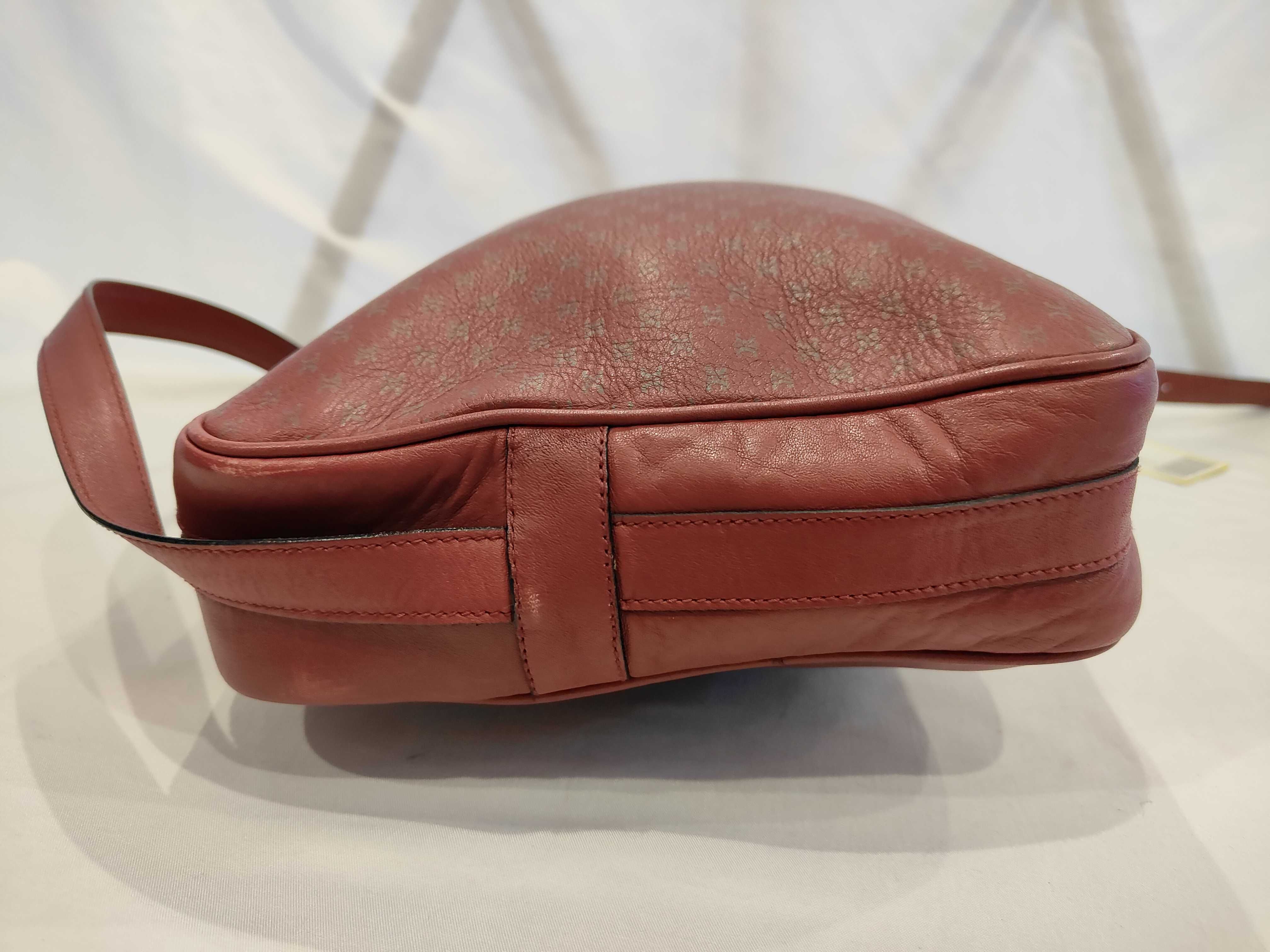 Triomphe Shoulder Bag Old Shoulder Bag — view 5