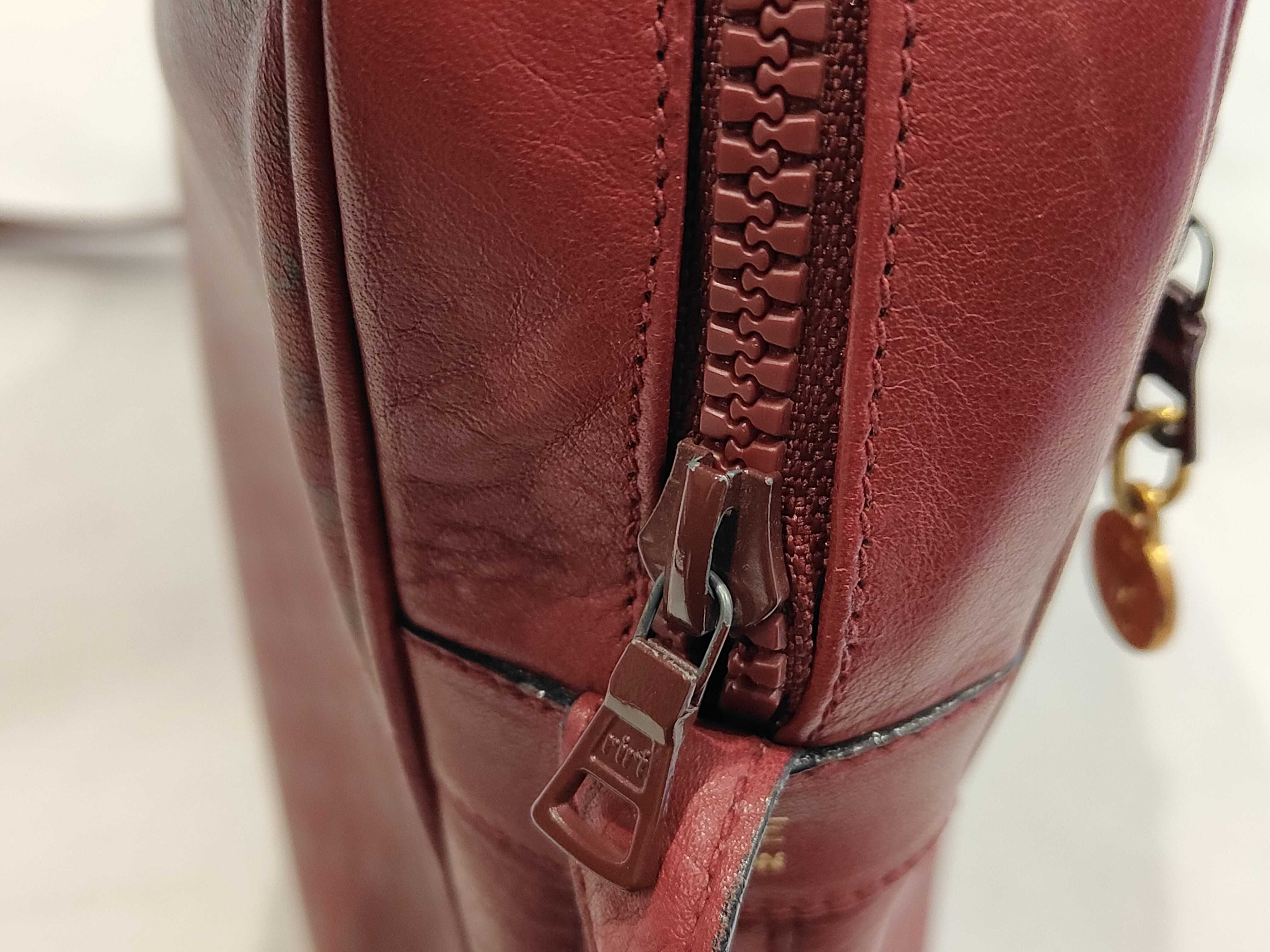 Triomphe Shoulder Bag Old Shoulder Bag — view 9