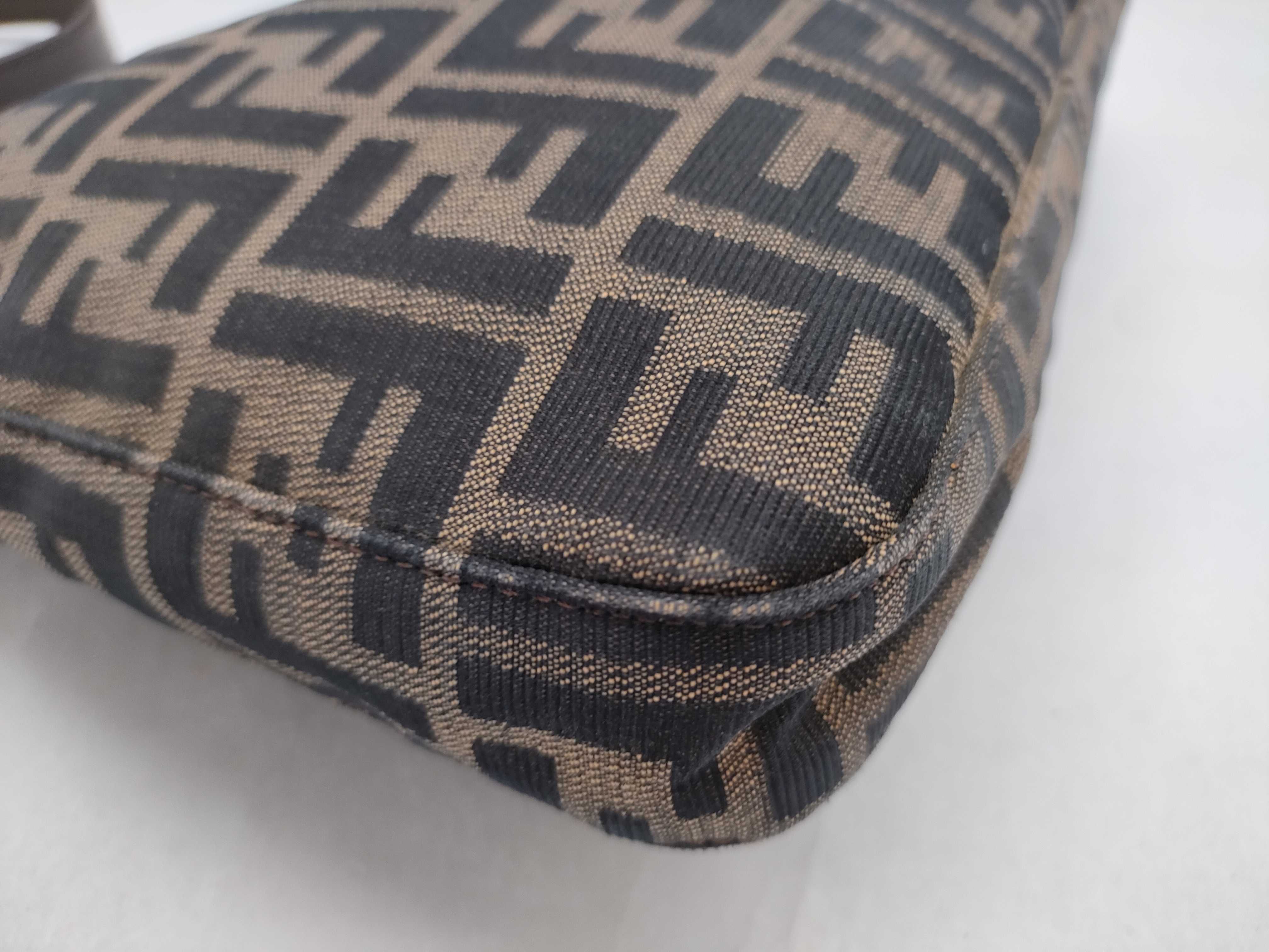 Zucca One-Shoulder Bag — view 6