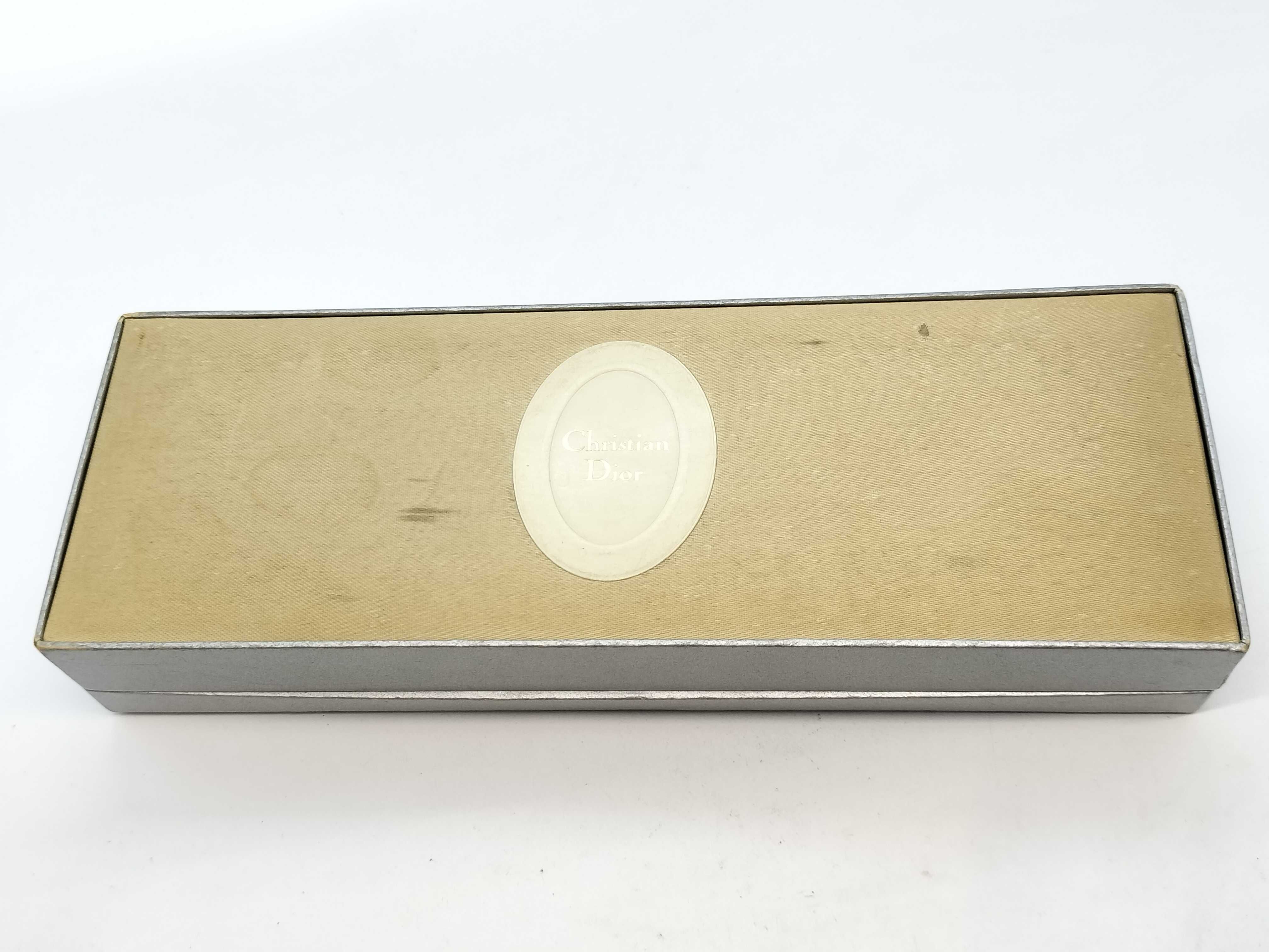 logo necklace — view 9