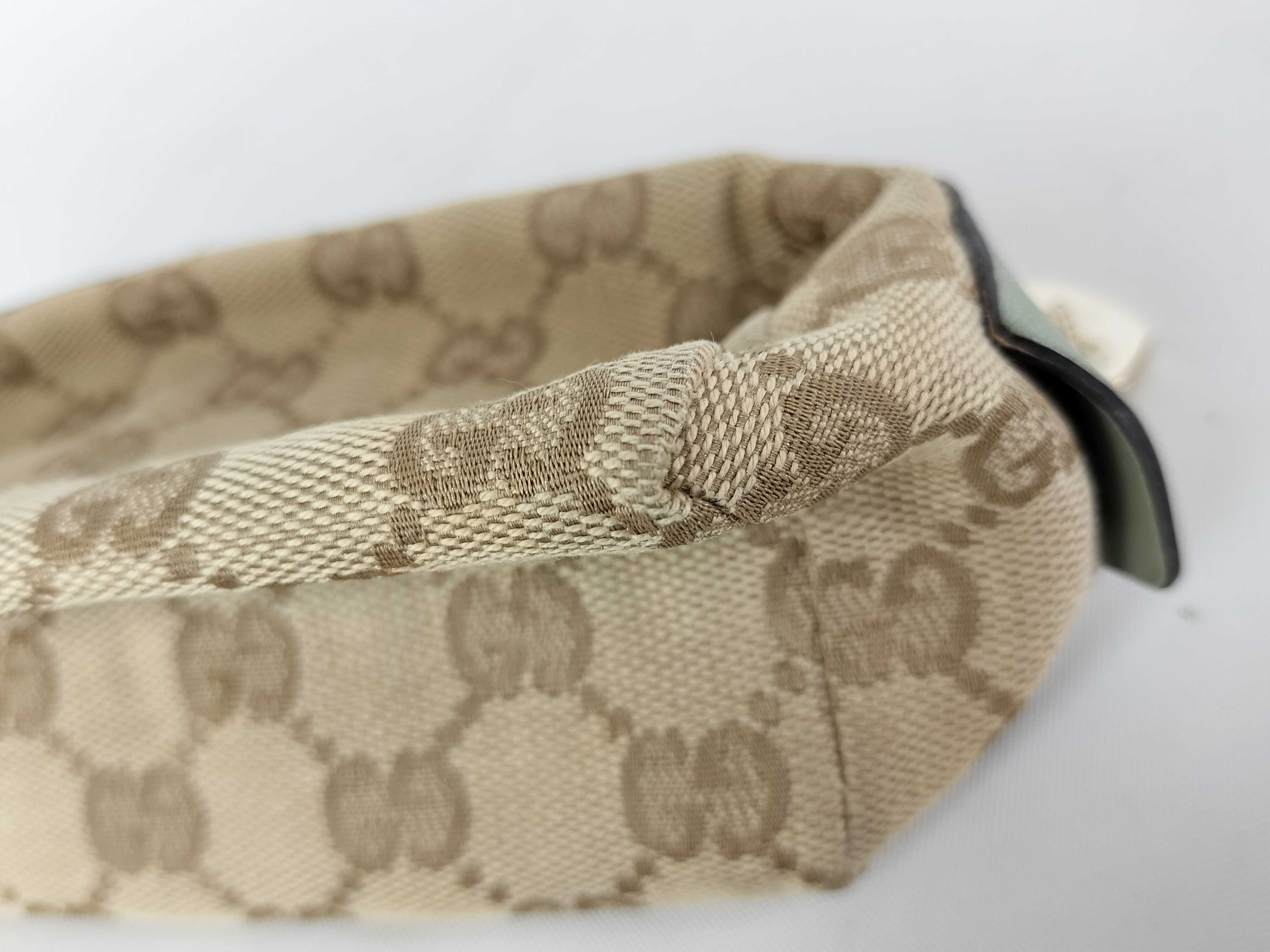 GG Canvas Pouch — view 2
