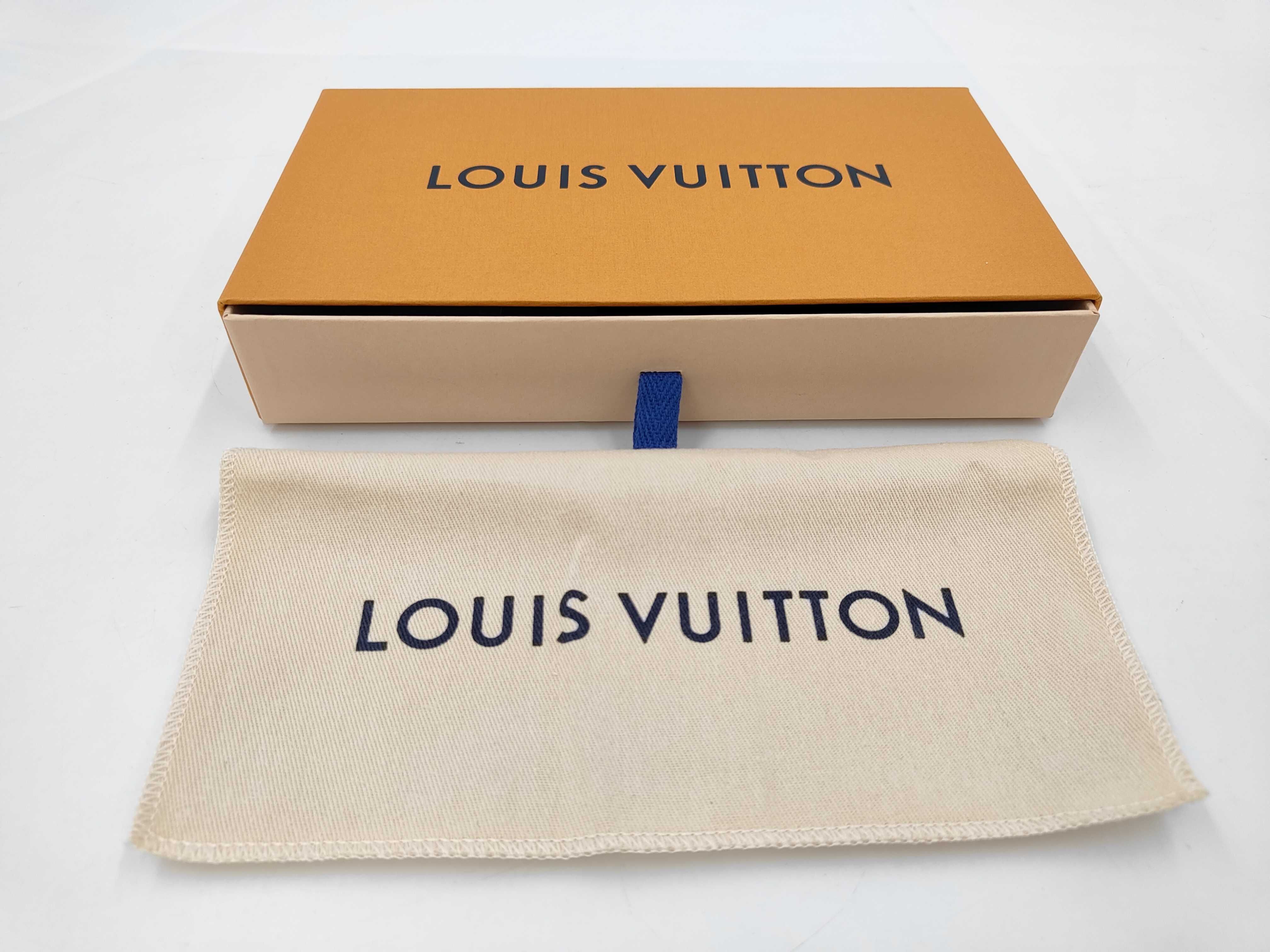 Zippy Wallet Vertical Taurillon Monogram Wallet — view 12