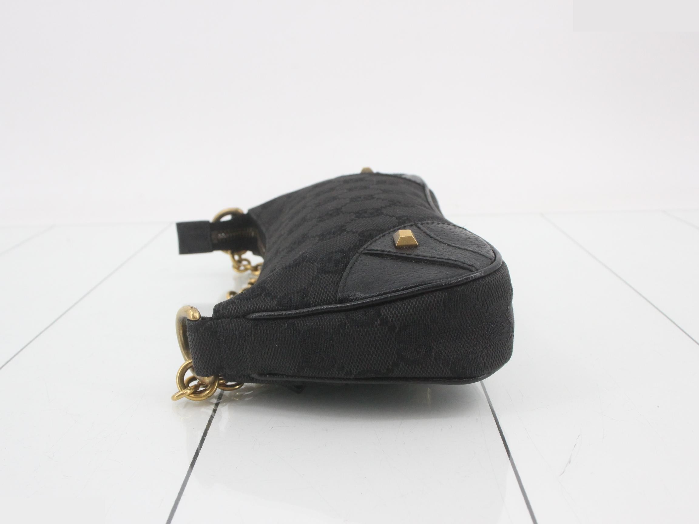 GG Canvas Chain Handbag — view 4