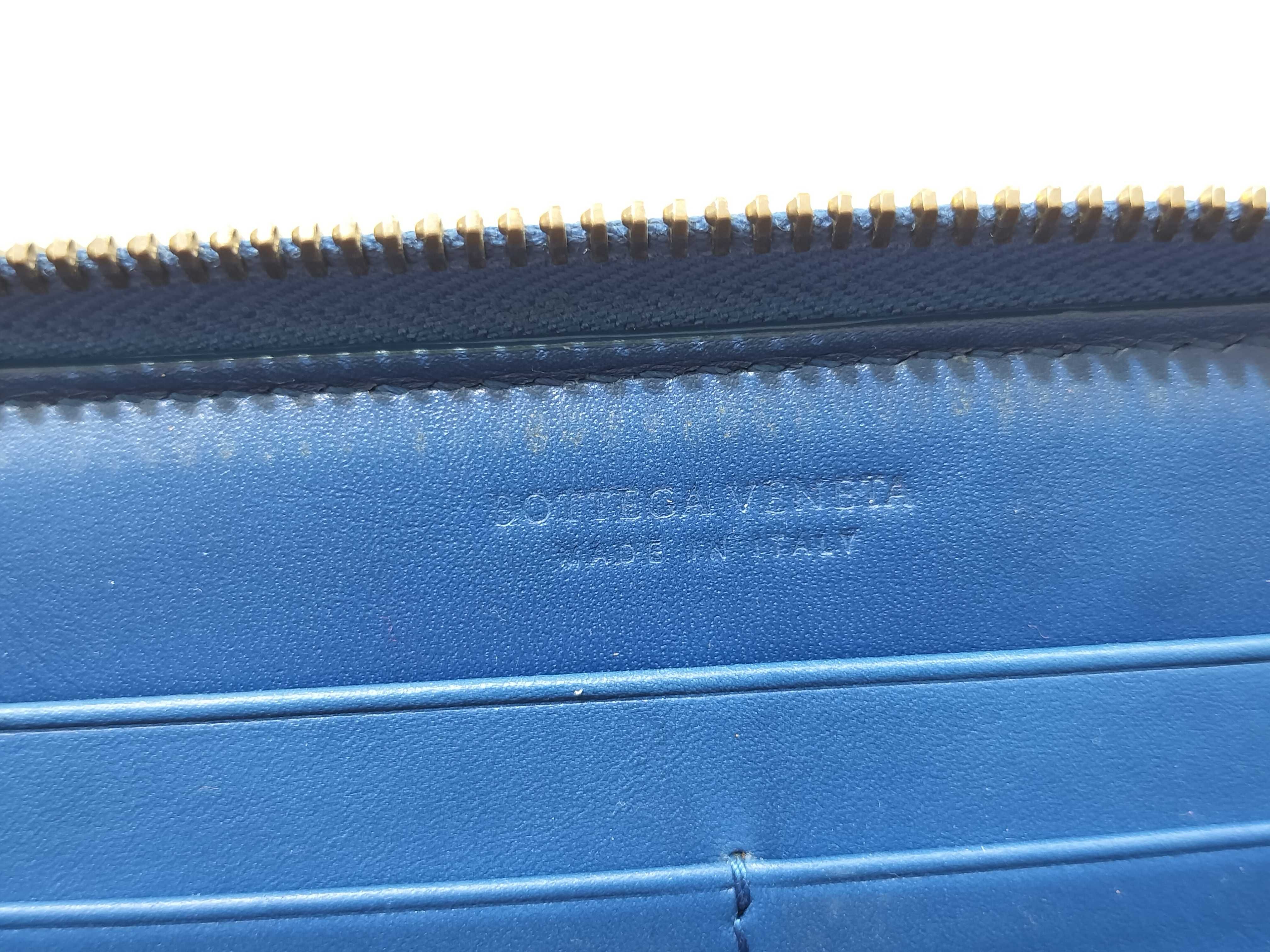 Intrecciato Long Wallet Leather Blue Intrecciato Wallet — view 14