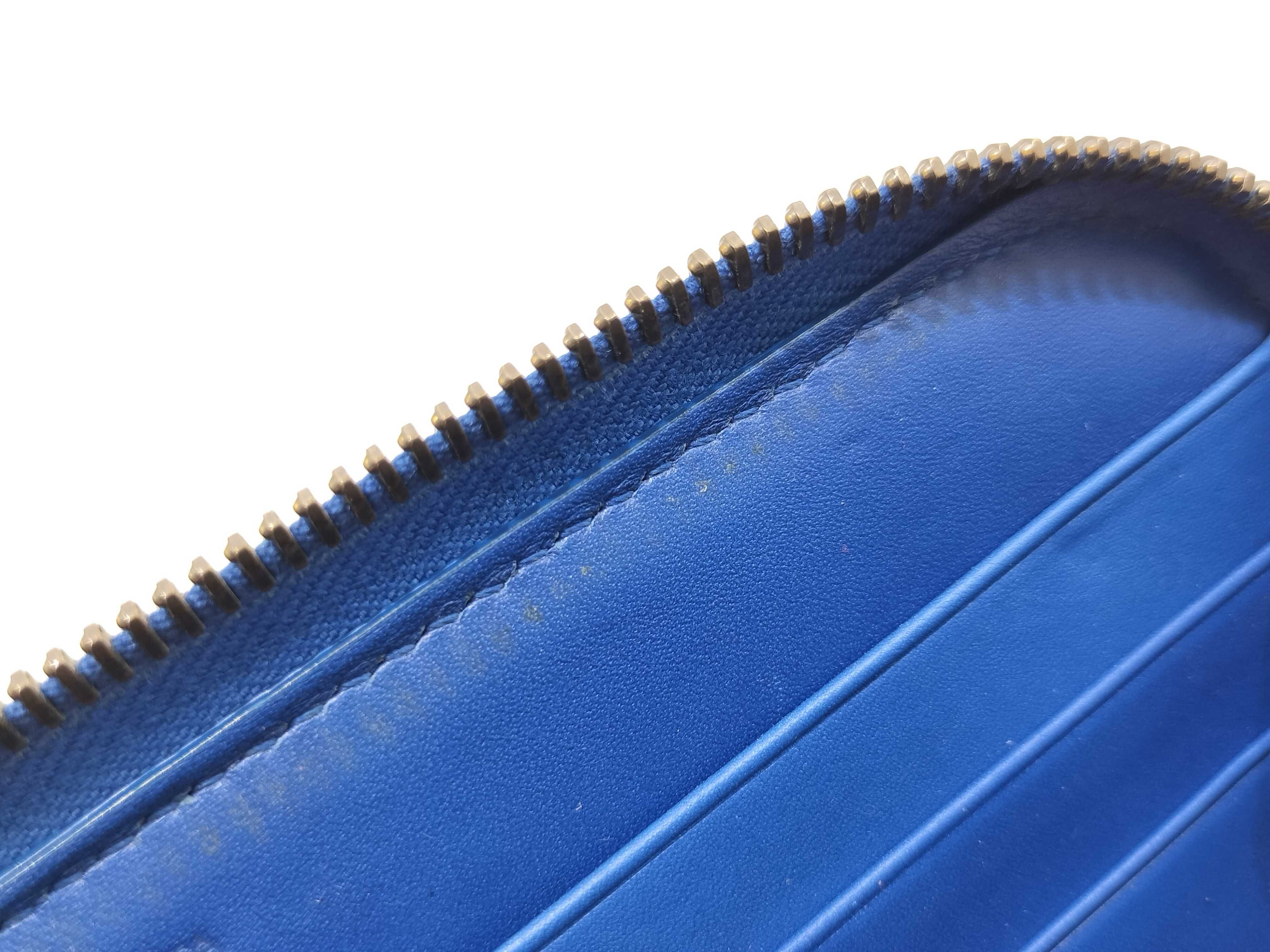 Intrecciato Long Wallet Leather Blue Intrecciato Wallet — view 15