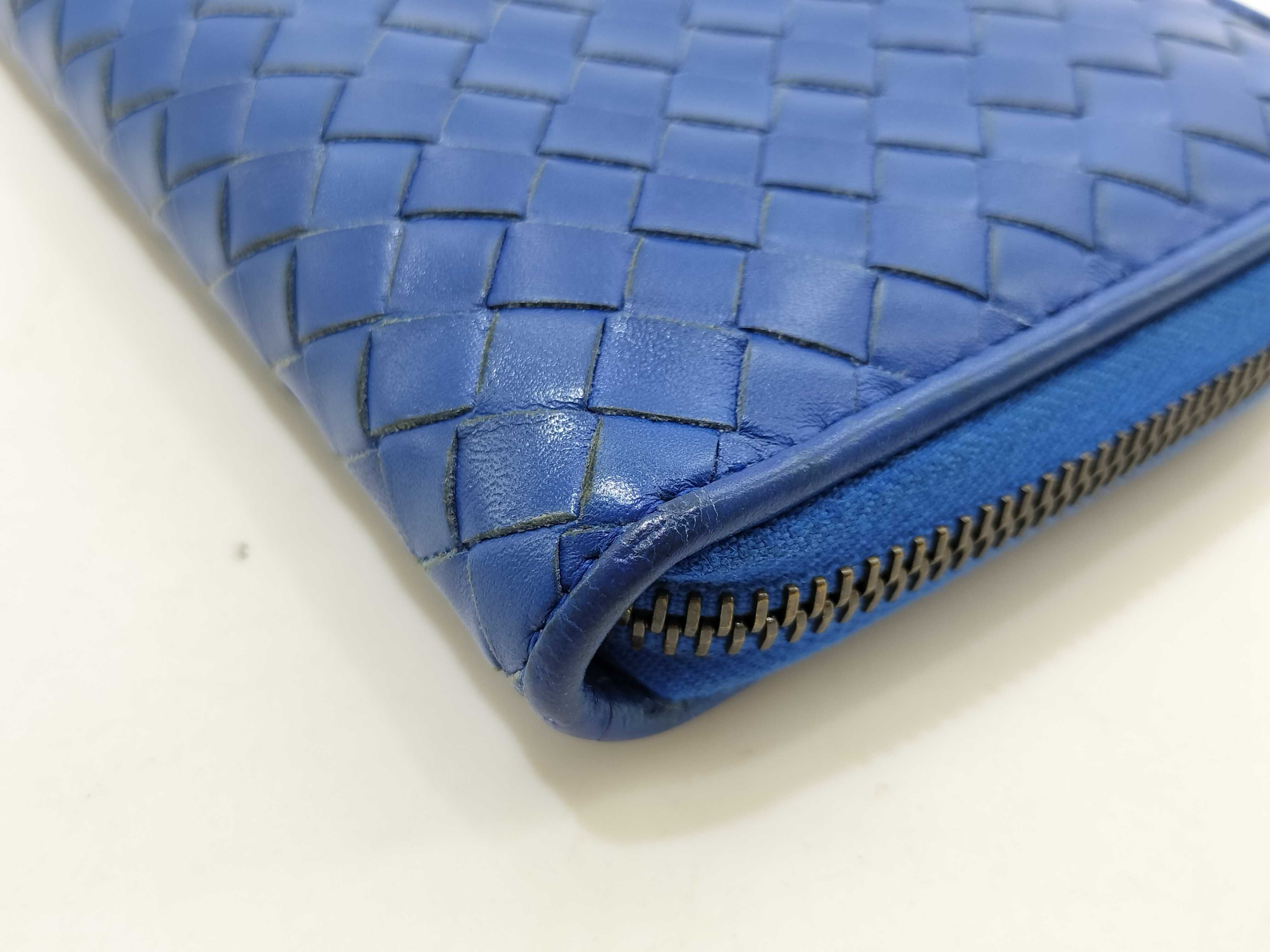 Intrecciato Long Wallet Leather Blue Intrecciato Wallet — view 4