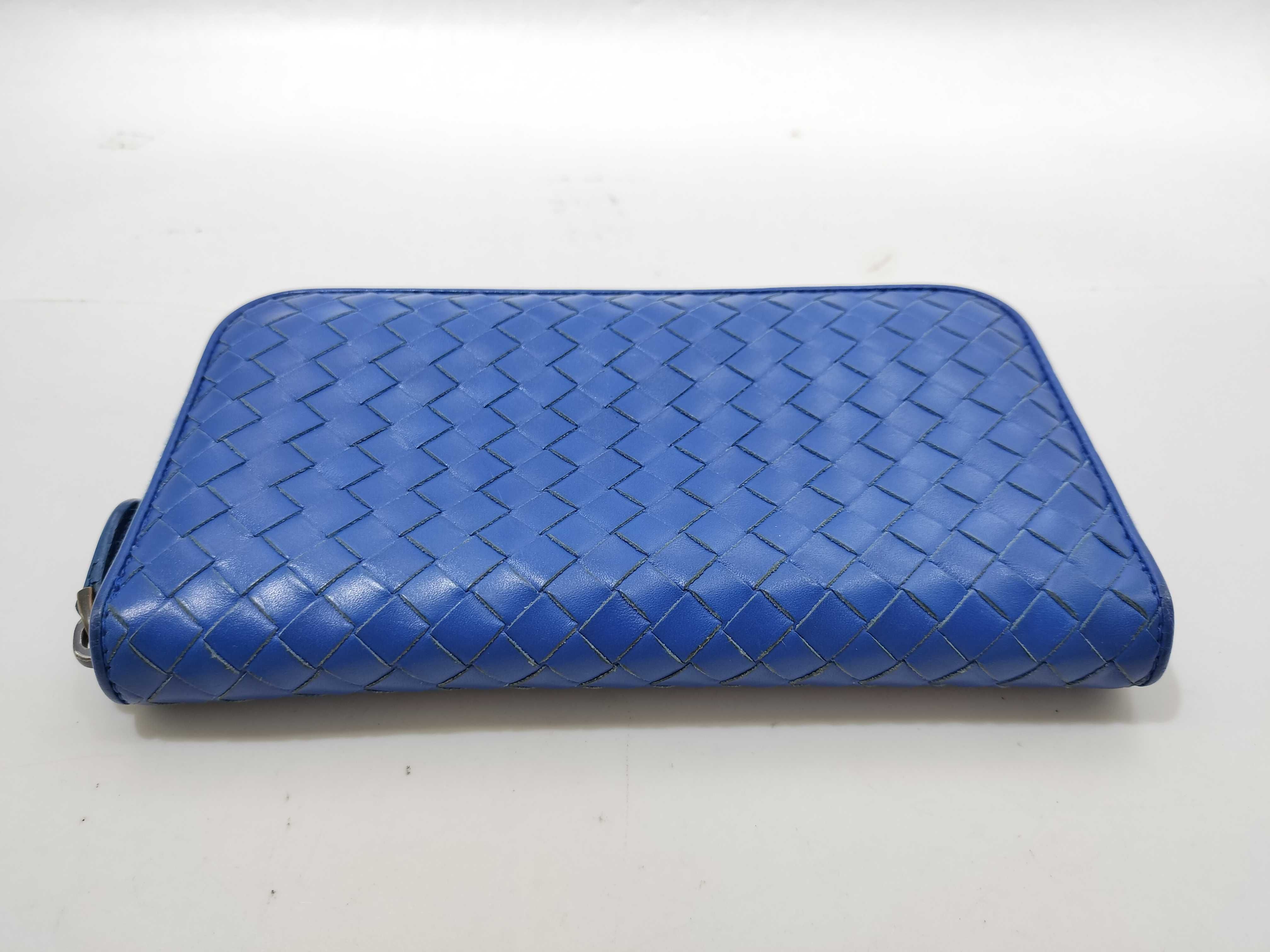 Intrecciato Long Wallet Leather Blue Intrecciato Wallet — view 5