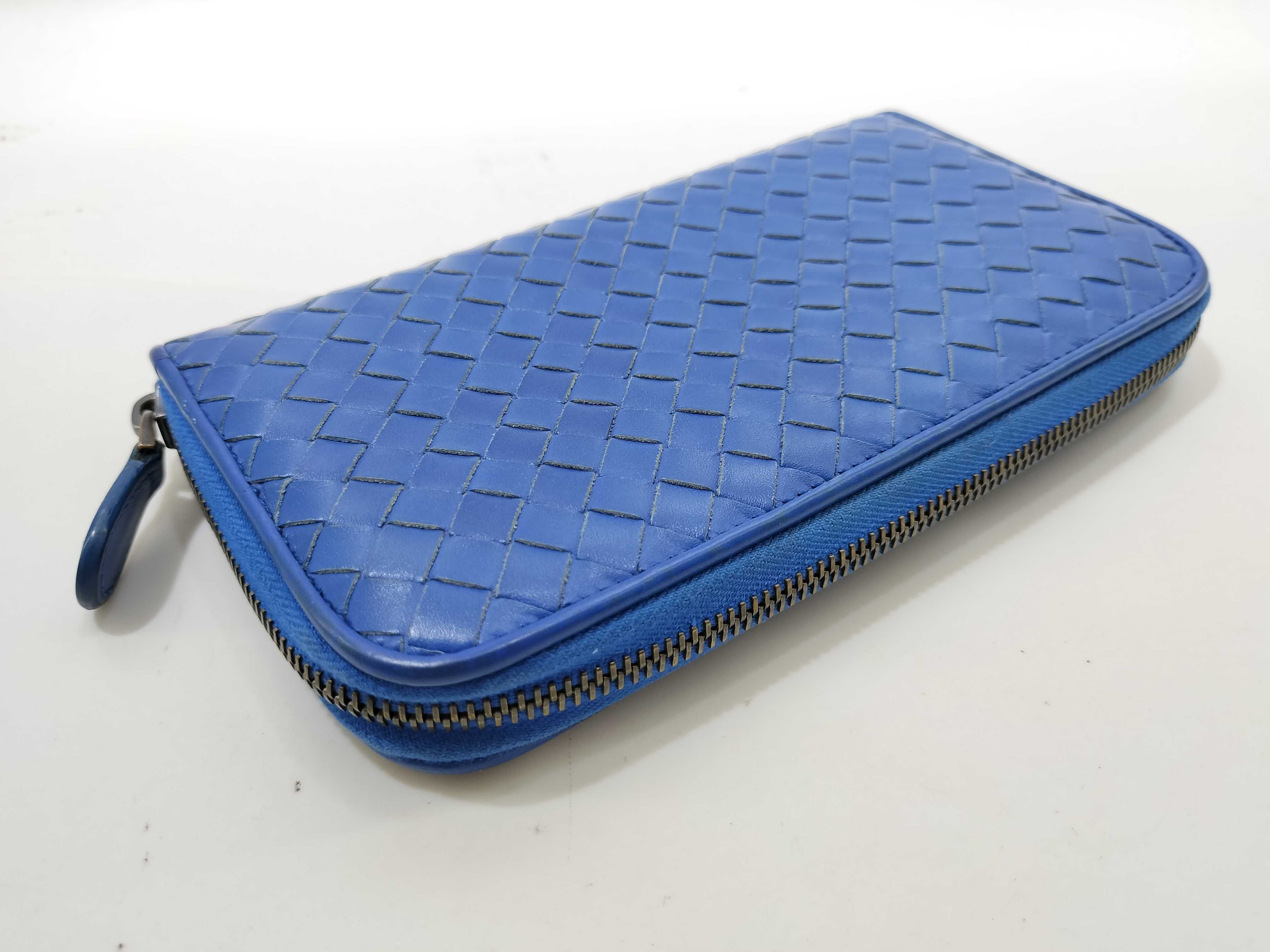 Intrecciato Long Wallet Leather Blue Intrecciato Wallet — view 7