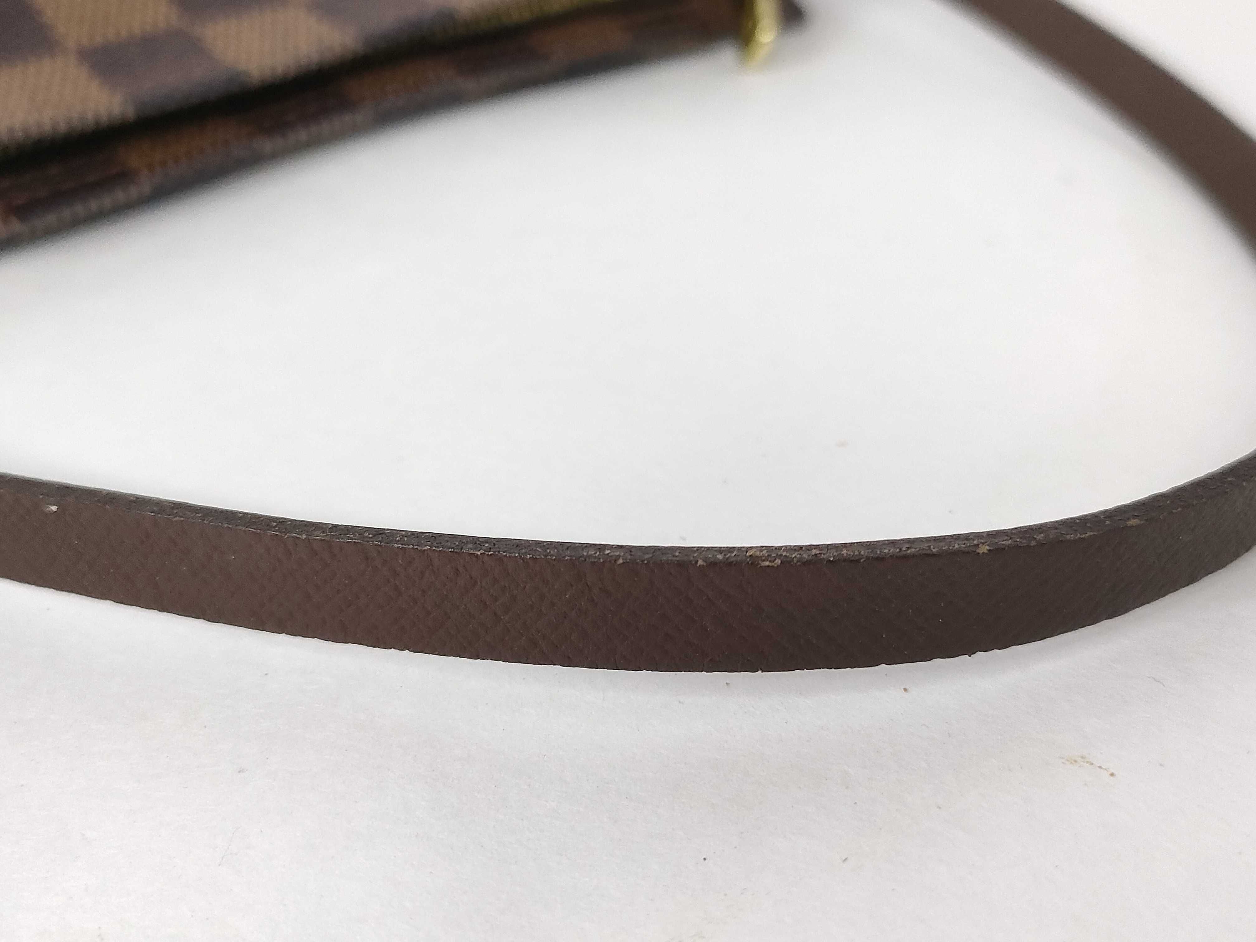 Damier Louis Vuitton Damier Truth Makeup N51982 Pouch — view 4