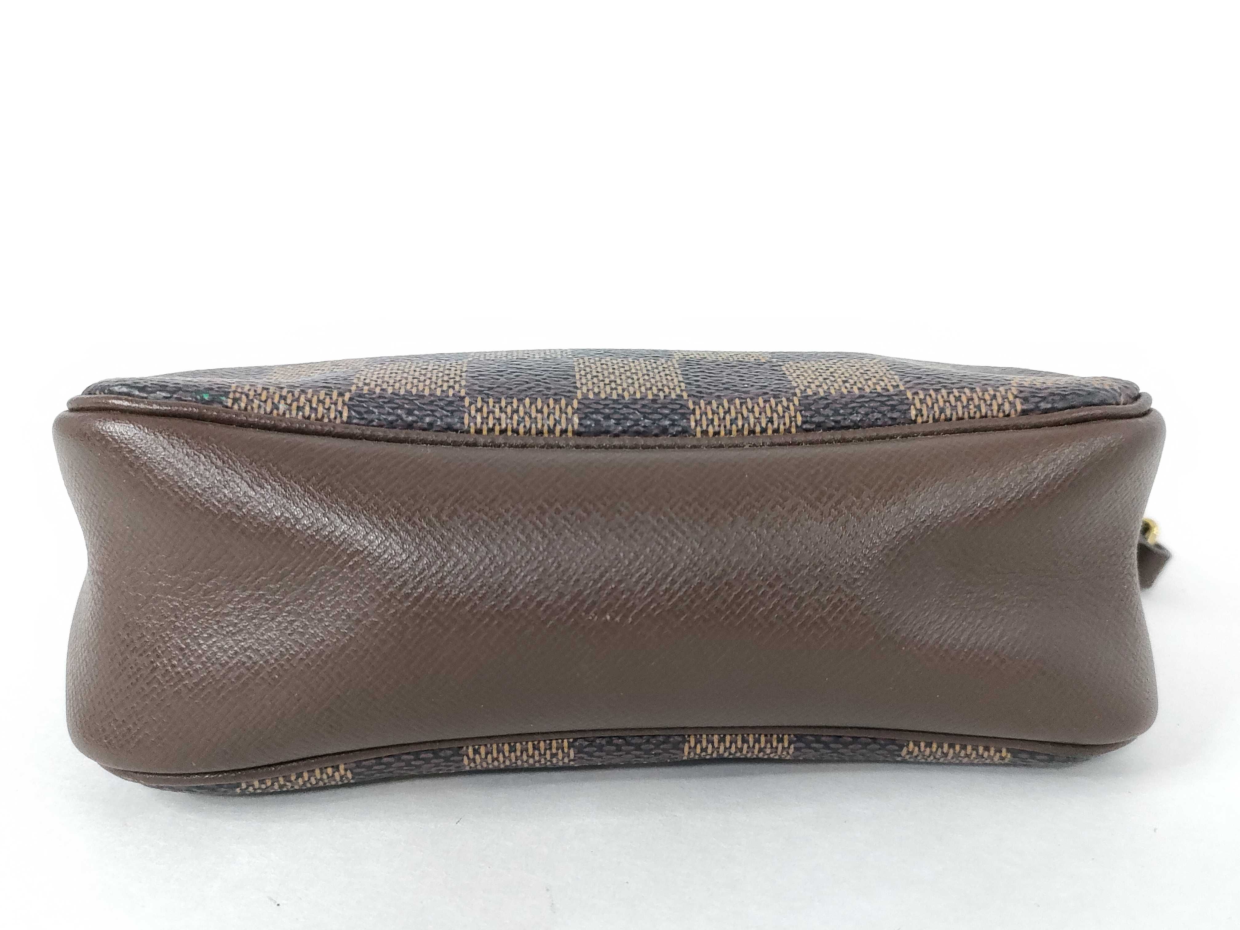 Damier Louis Vuitton Damier Truth Makeup N51982 Pouch — view 7
