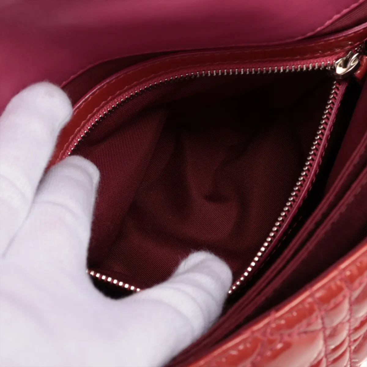 Cannage New Rock Patent Leather Chain Shoulder Bag Red — view 10
