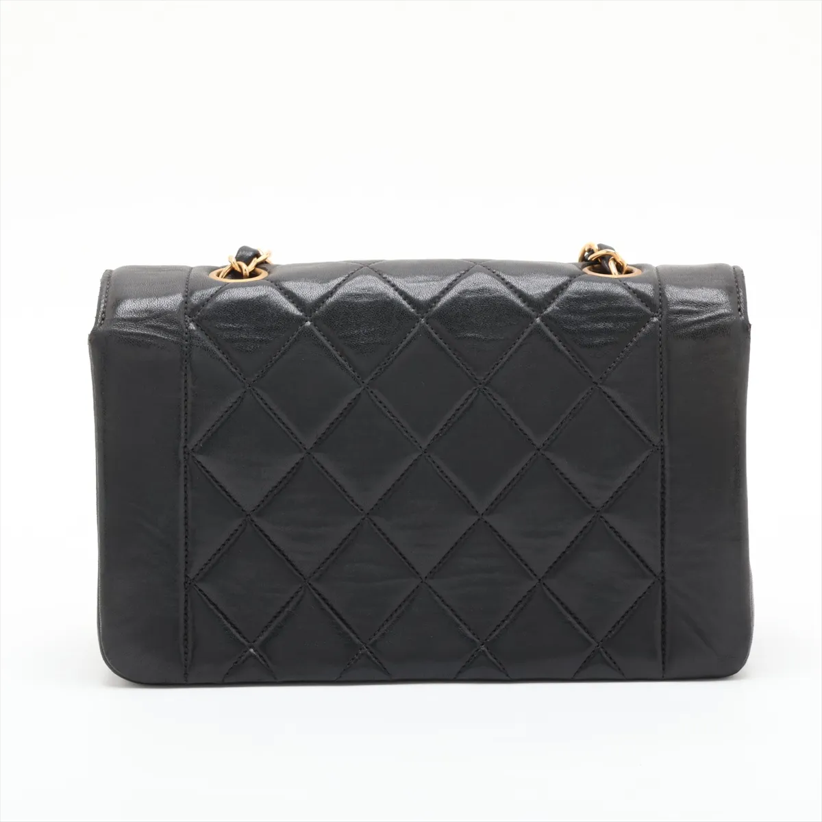 Matelassé Lambskin Single Flap Single Chain Bag Diana Flap Black Gold Hardware — view 2