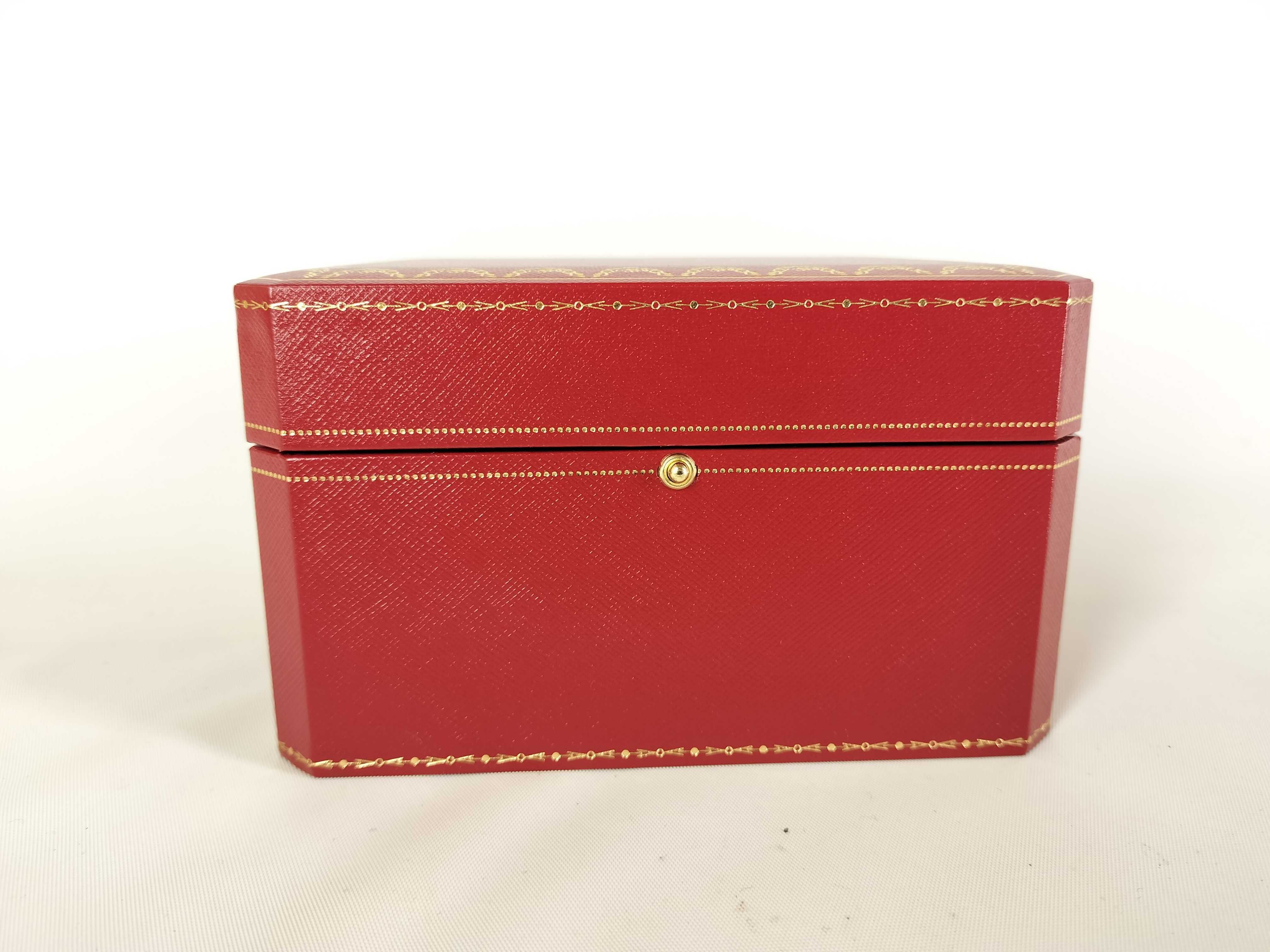 watch, empty box, and other small items — view 3