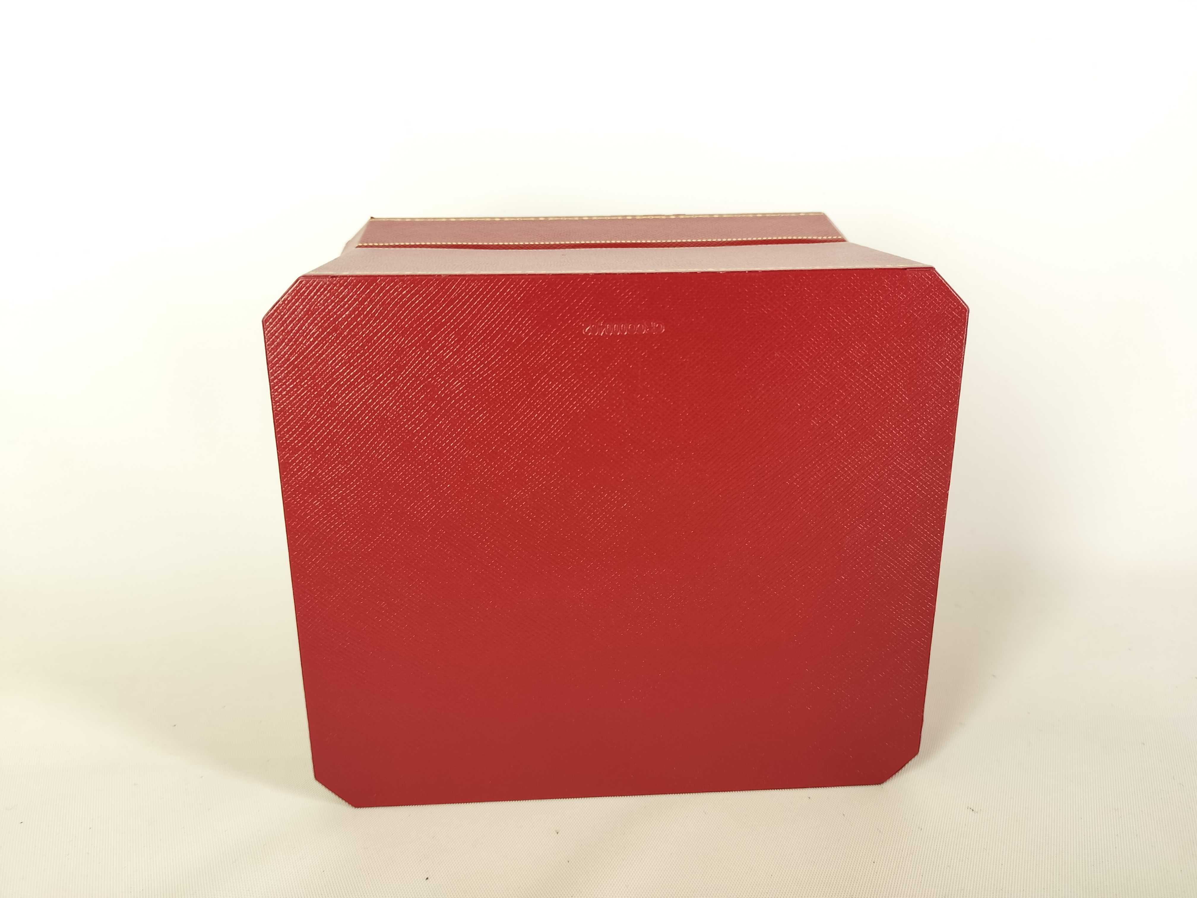 watch, empty box, and other small items — view 6