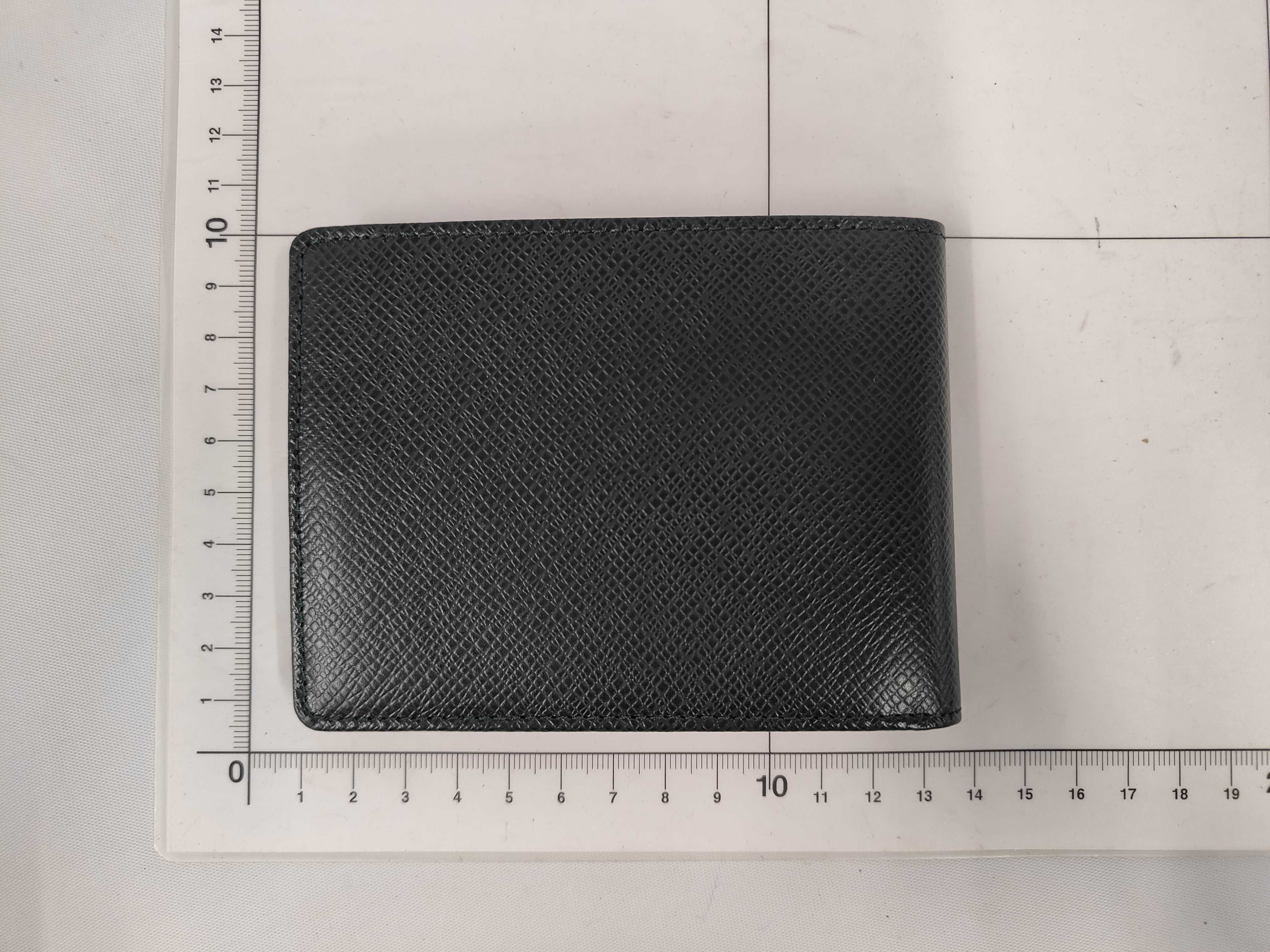 Taiga Portefeuille 3 Volets M30424 CA1206 Wallet — view 2