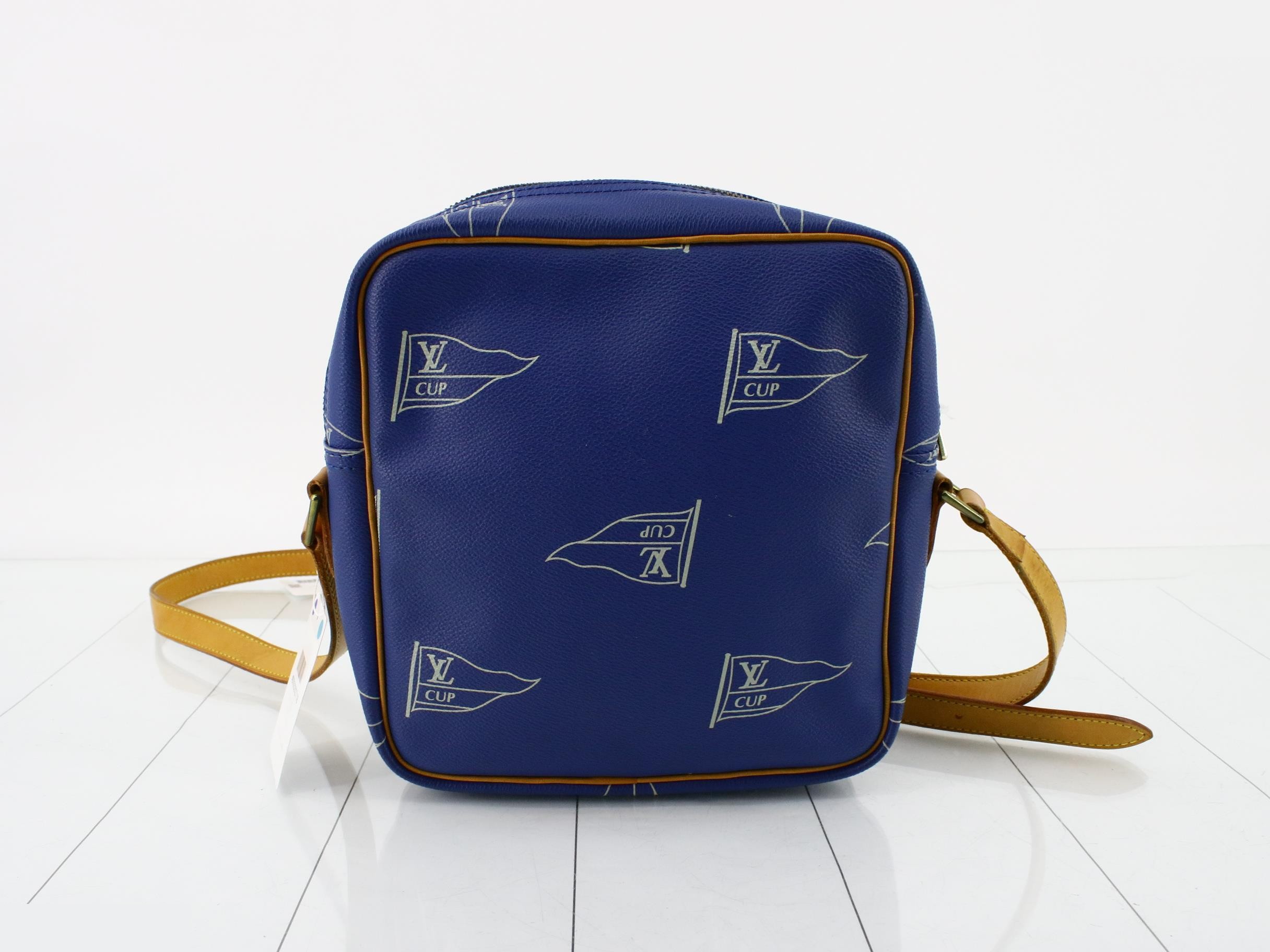 LV Cup Sac San Diego Shoulder Bag — view 2