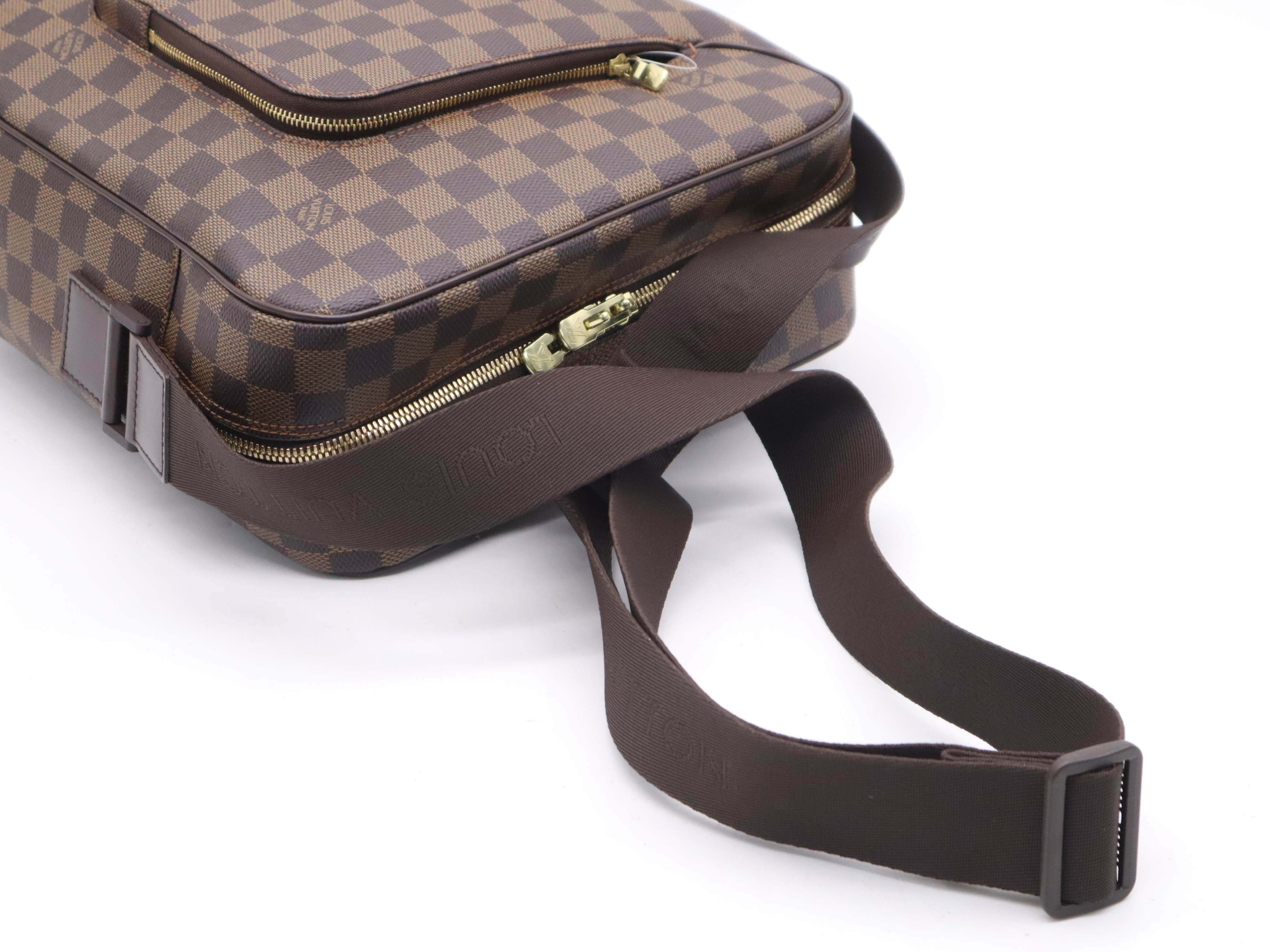 N41441 Damier Olaf MM Shoulder Bag — view 6