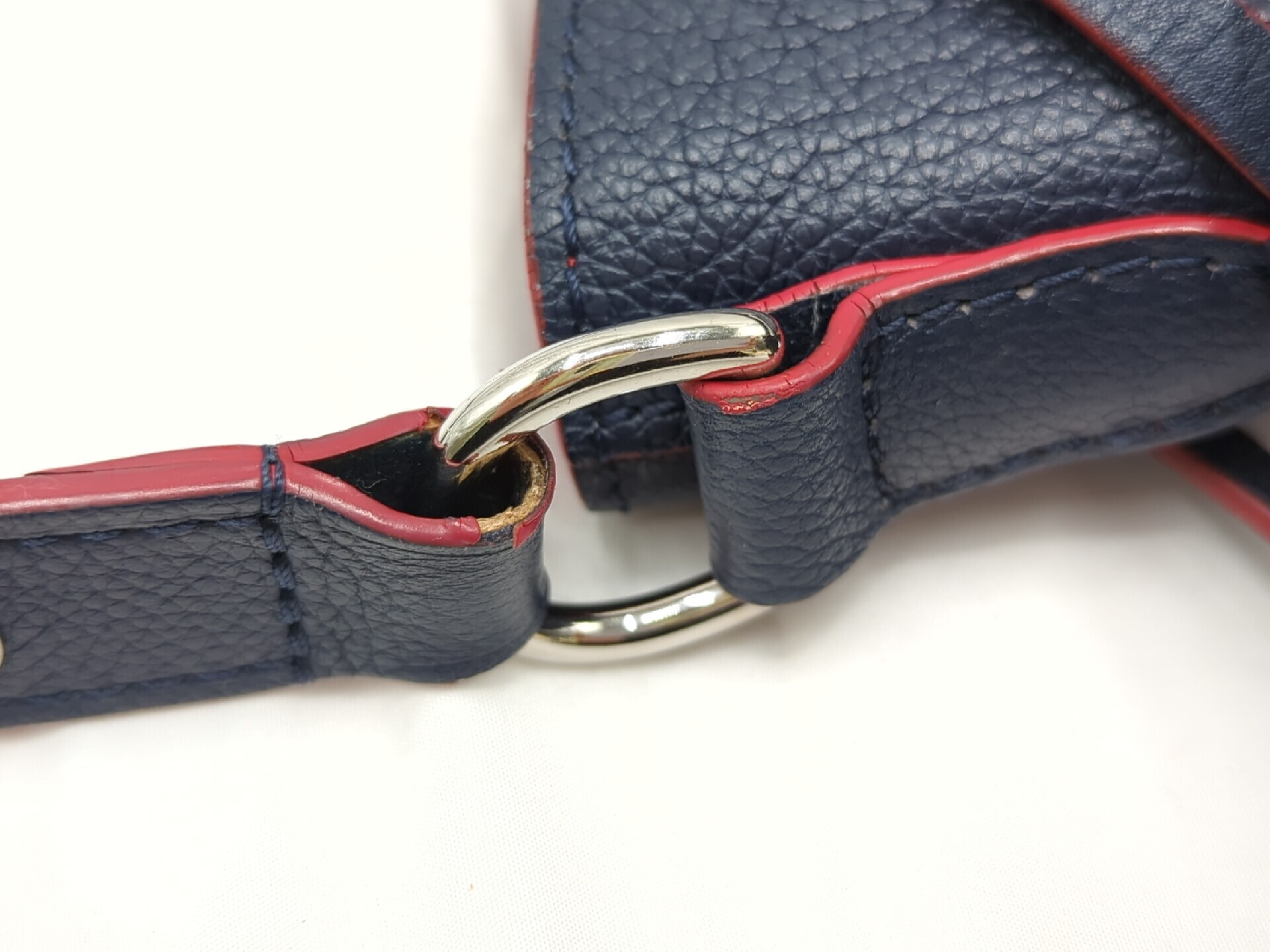 M54681 Lockme Bucket Shoulder Bag — view 13