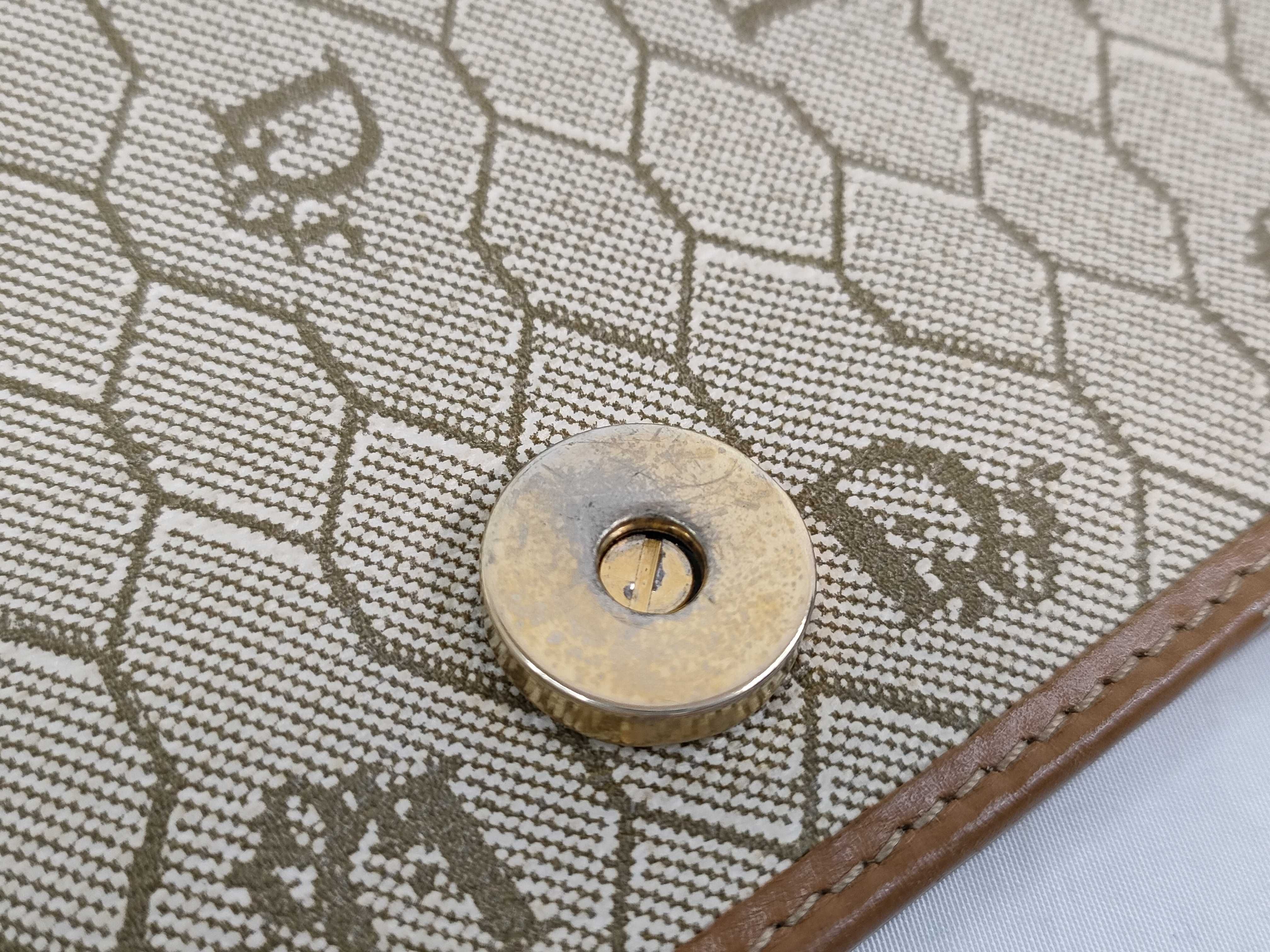 Chain Shoulder Bag — view 15