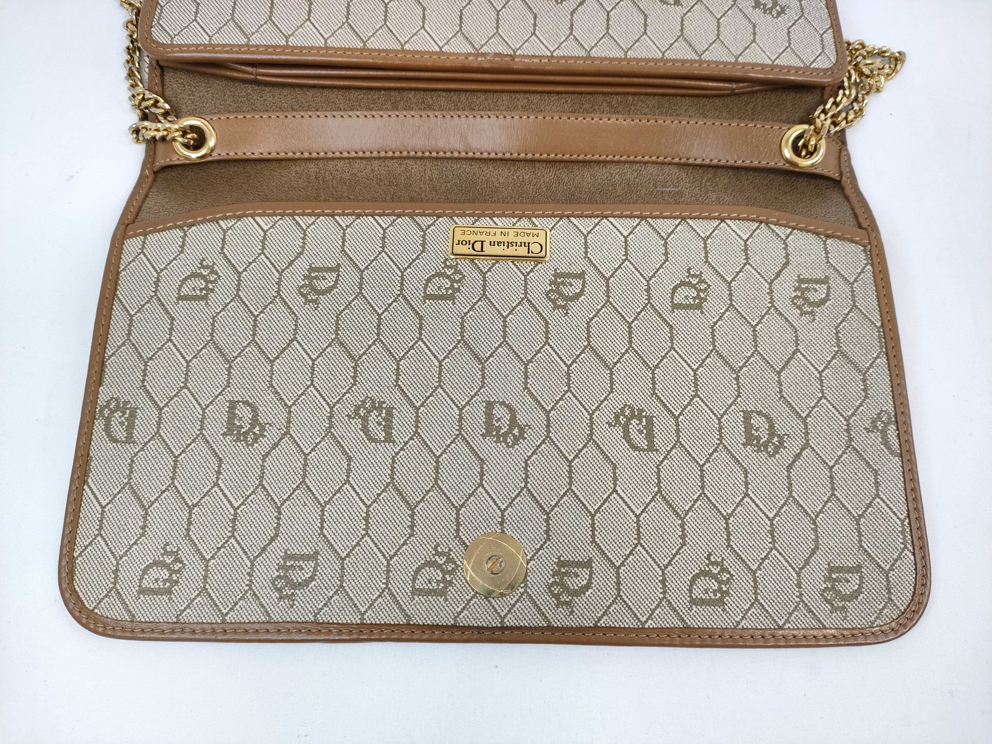 Chain Shoulder Bag — view 8